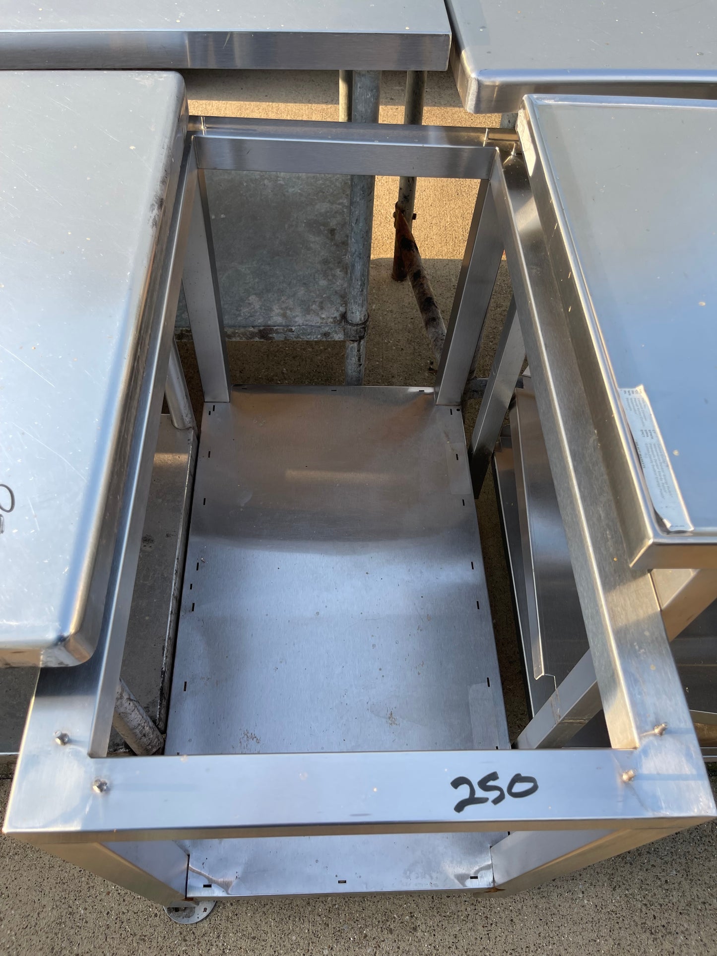 Used 35" Stainless Steel Equipment Stand - SS214