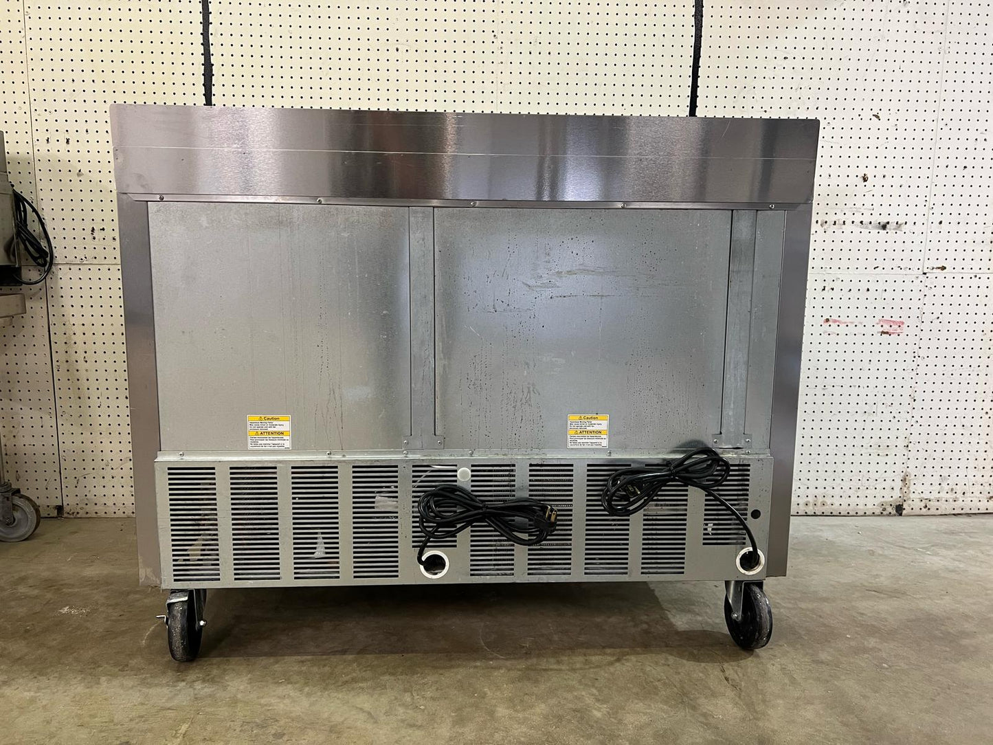 Used 48" Beverage Air WTRF48A Worktop 2 Section Refrigerator/Freezer 120V