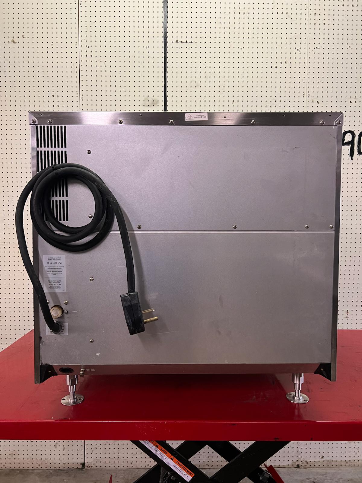 Used 29" Moffat Turbofan E32D5 Full Size Digital Electric Convection Oven 208V