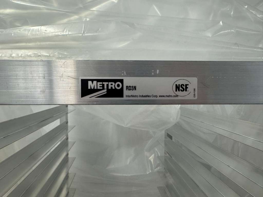 Used Metro RD3N 20 Pan End Load Bun / Sheet Pan Rack on Casters