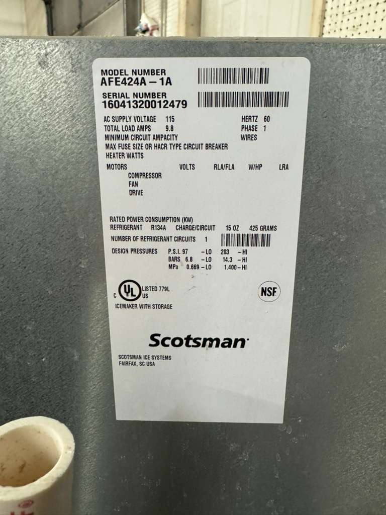 Used Scotsman AFE424A-1A Air Cooled Undercounter Flake Ice Machine 115V