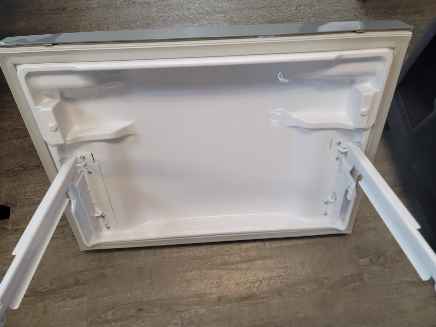 Used LG LFXS29766S Bottom Freezer Door with Track