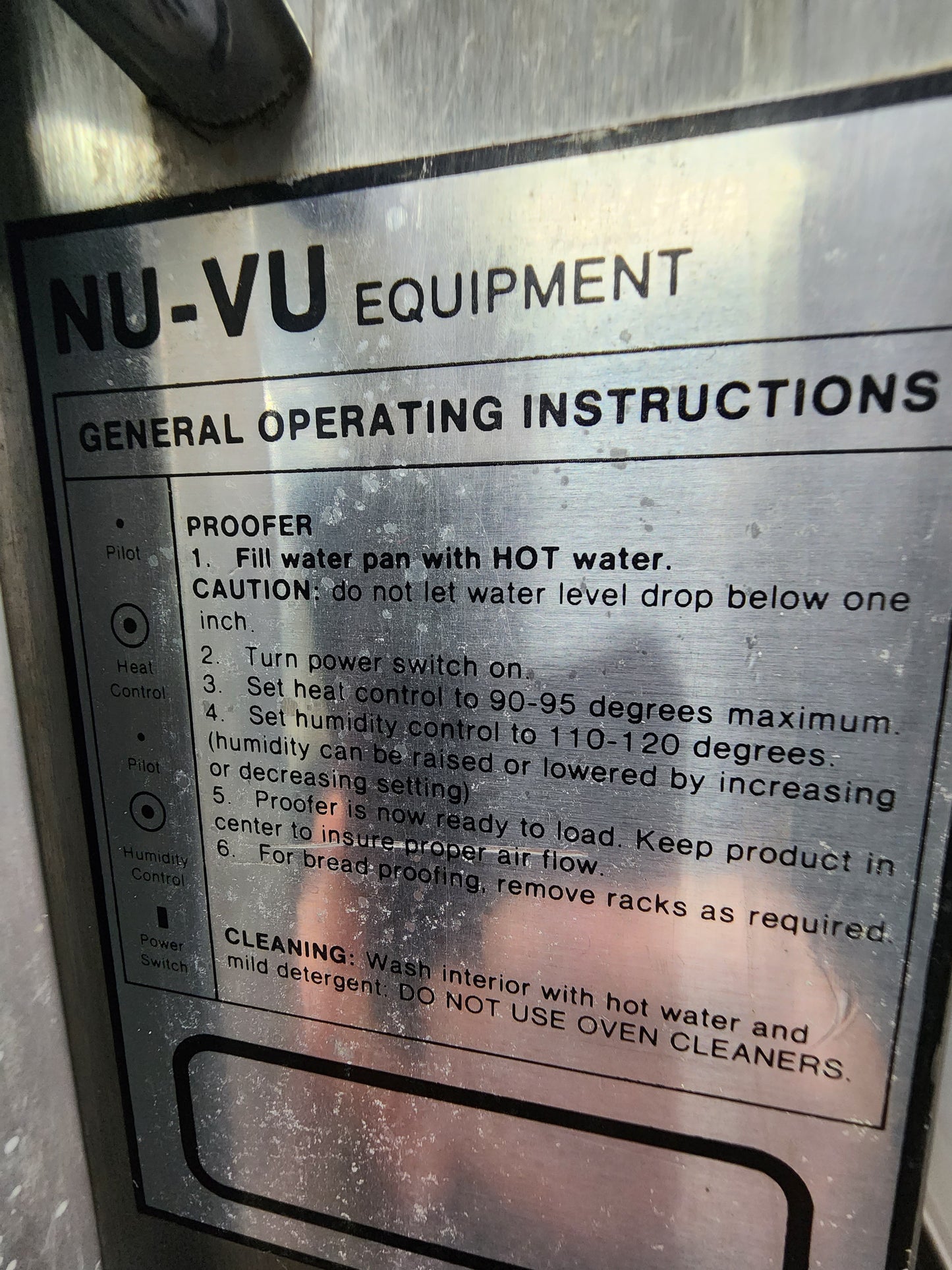 Used Nu-Vu R30 Double Door Heated Holding/Proofer Cabinet