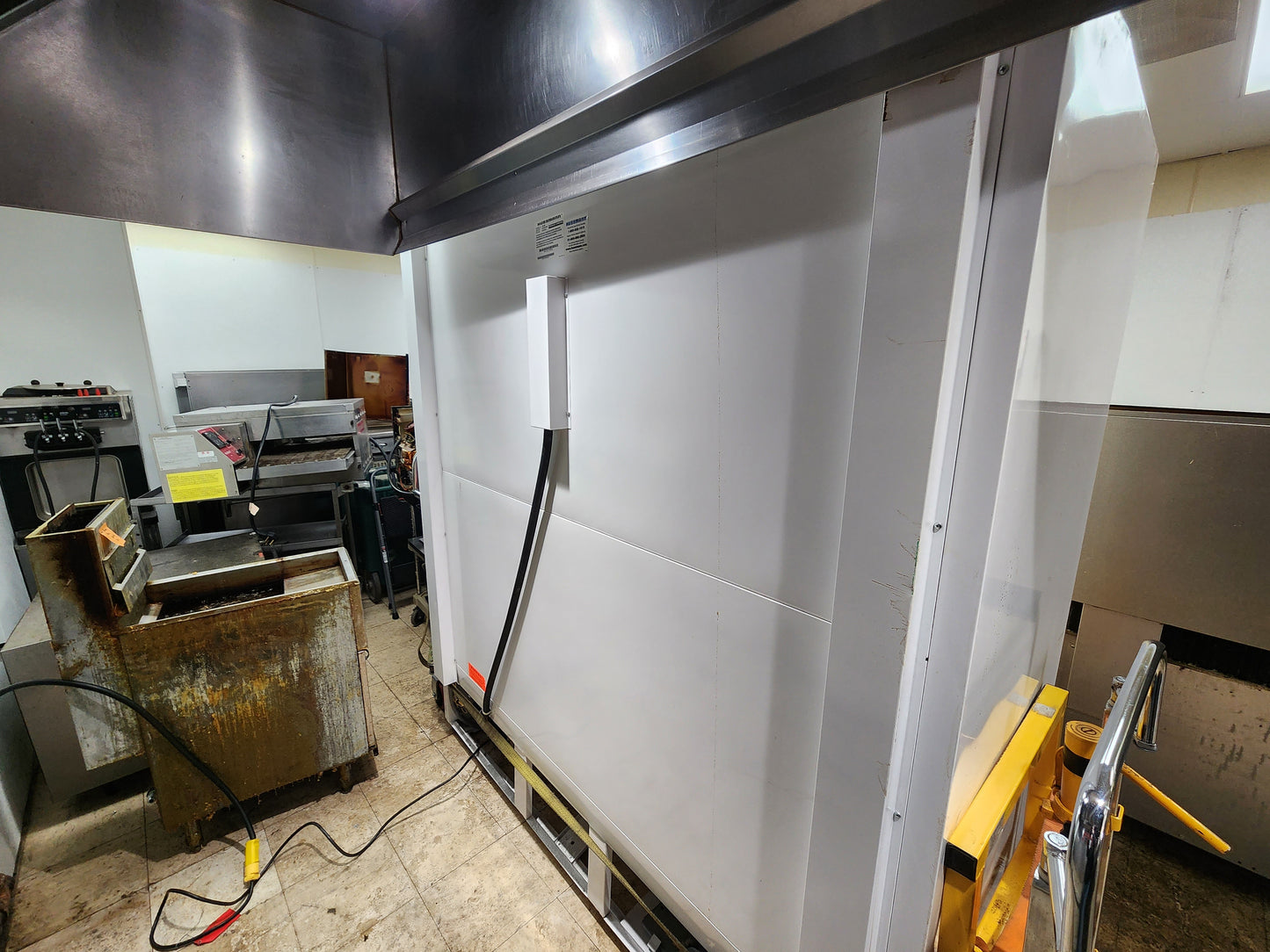 Used Hussmann HGL-3-BS 3 Door Reach-In Cooler Merchandising Freezer