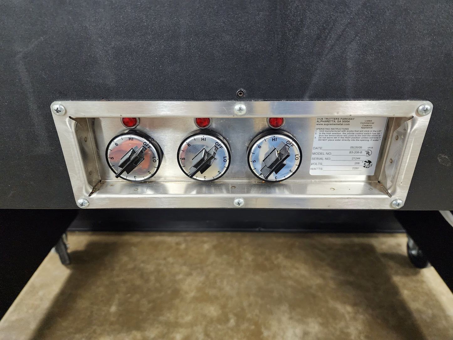 Used SuperMetal 3 Pan Open Well Heated Buffet Hot Food Steam Table with Open Base 208V