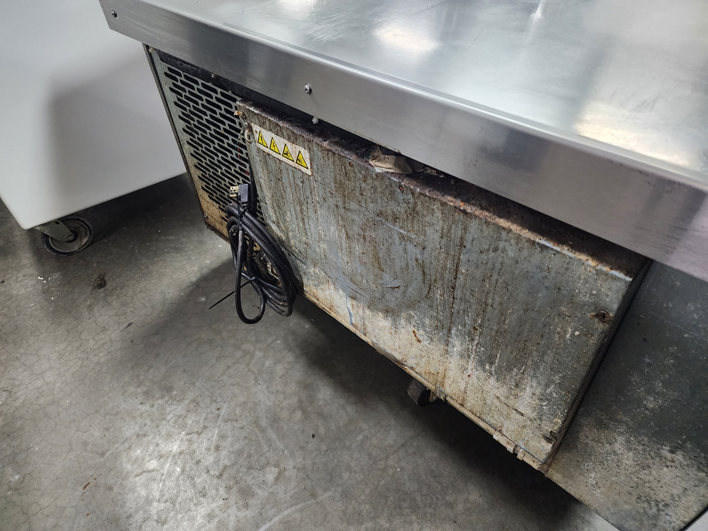 Used 36" Traulsen TE036HT 2 Drawer Refrigerated Chef Base  115V