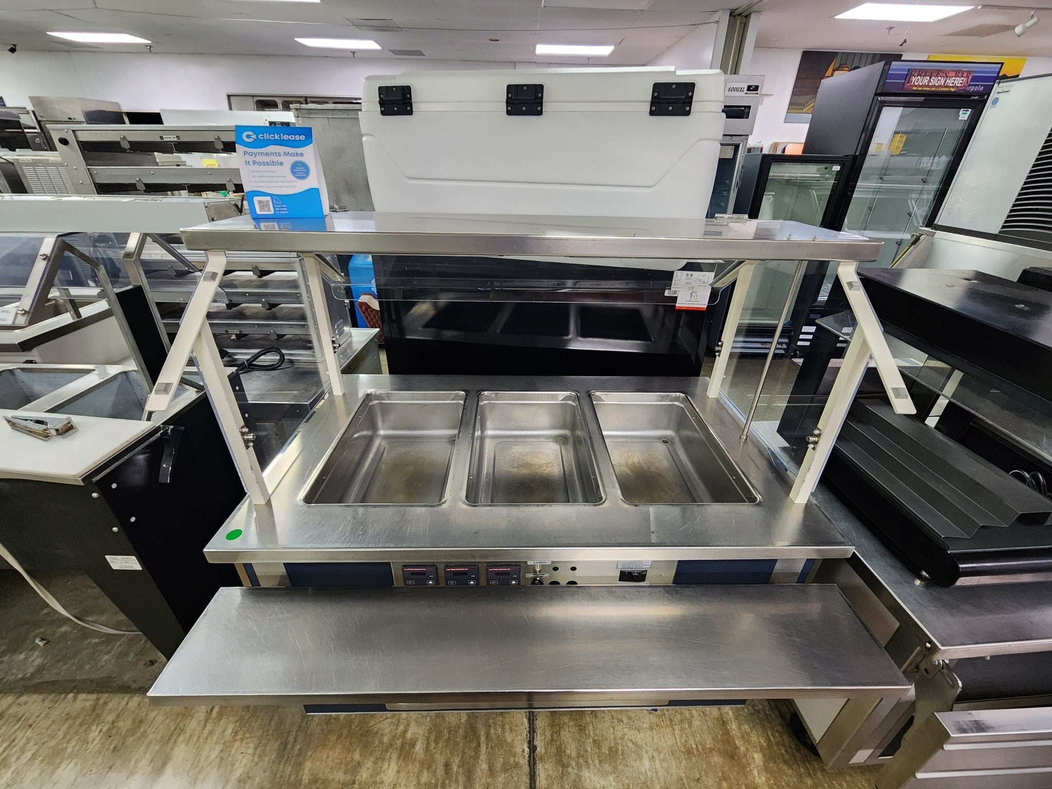 Used 3 Open Well Digital Controls Steam Table w/under cabinet storage - Falcon Restaurant Supply - 1