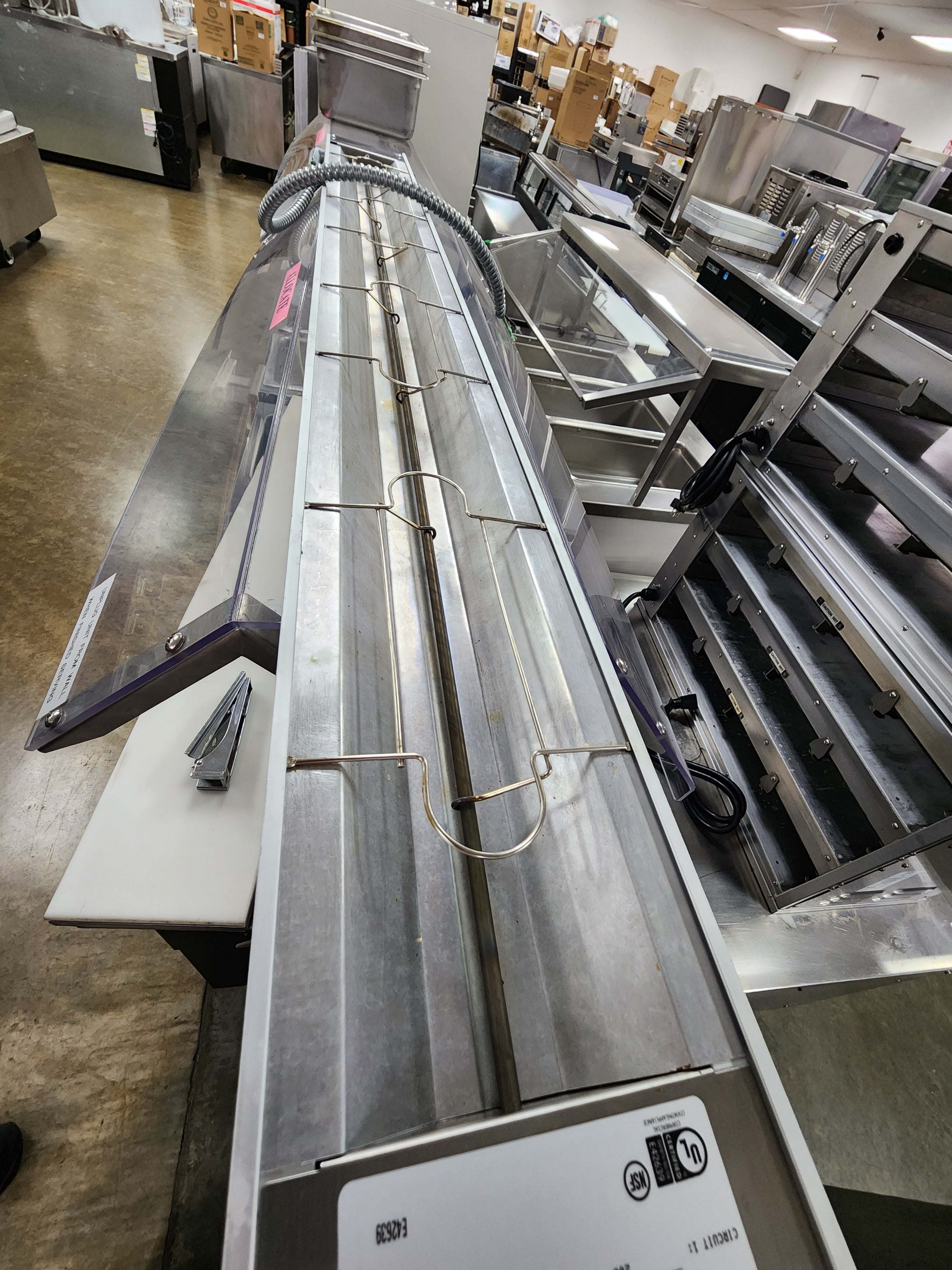 Used Hatco GRAH-60 60" High Watts Infrared Strip Food Warmer - Heat Lamp 208V 1400W