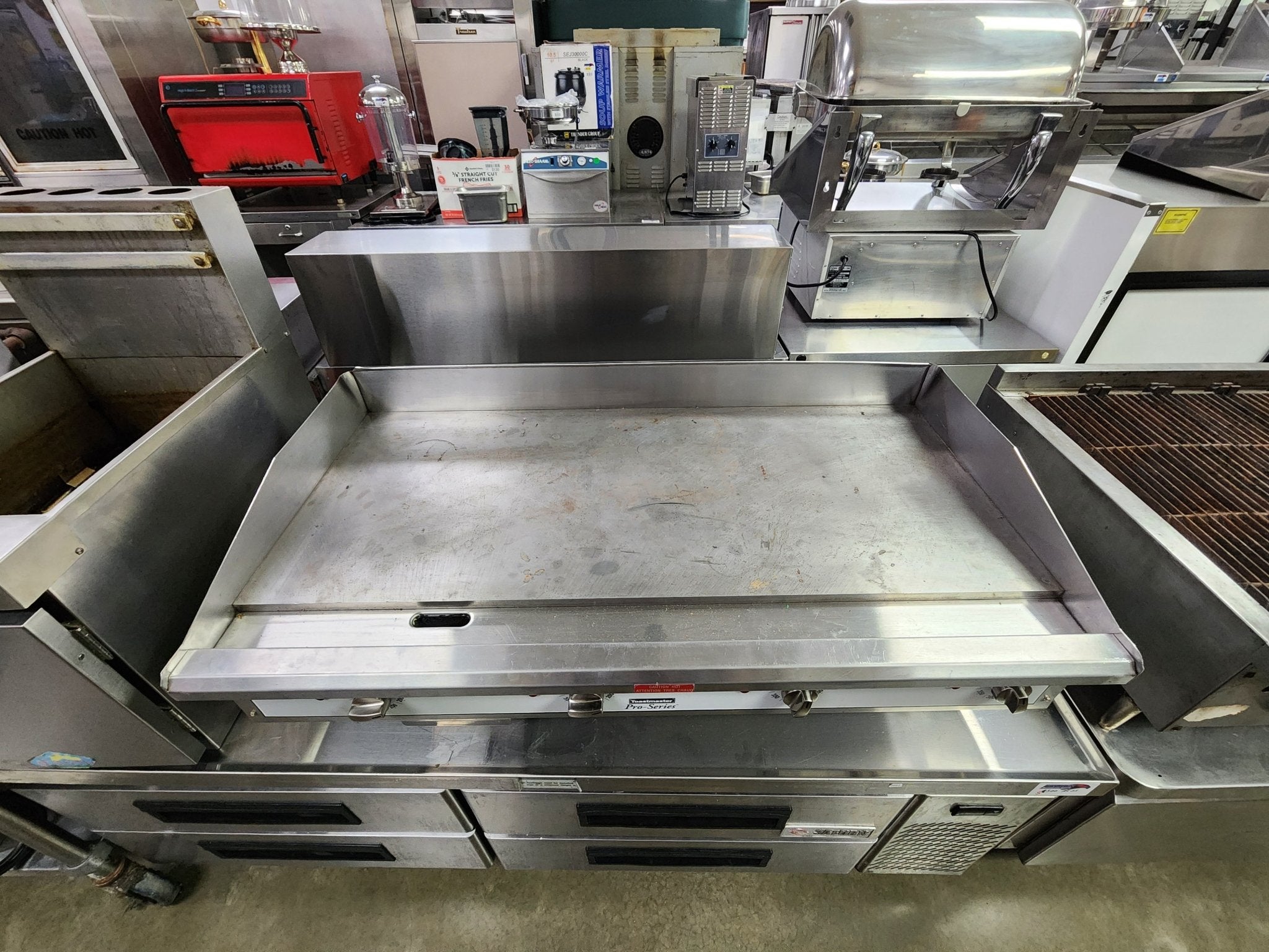 Used Toastmaster TMGE48 Countertop 48" Thermostatic Control Dual Electric Flat Top Griddle