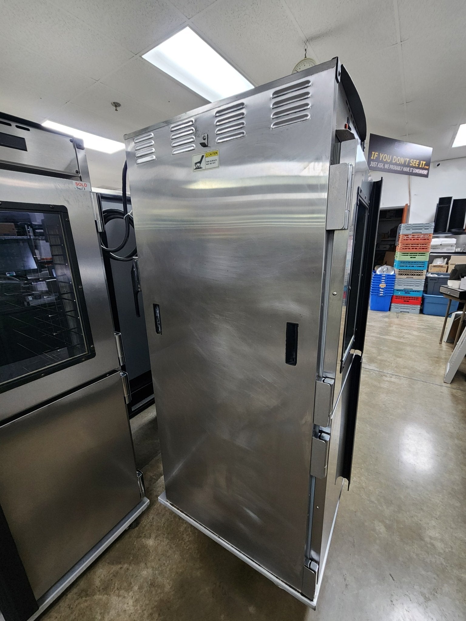Used Cres Cor H138NPS36CLCMQRL i7 18 Pan Insulated Pass Thru Heated Holding Cabinet Food Warmer 120v - Falcon Restaurant Supply - 4