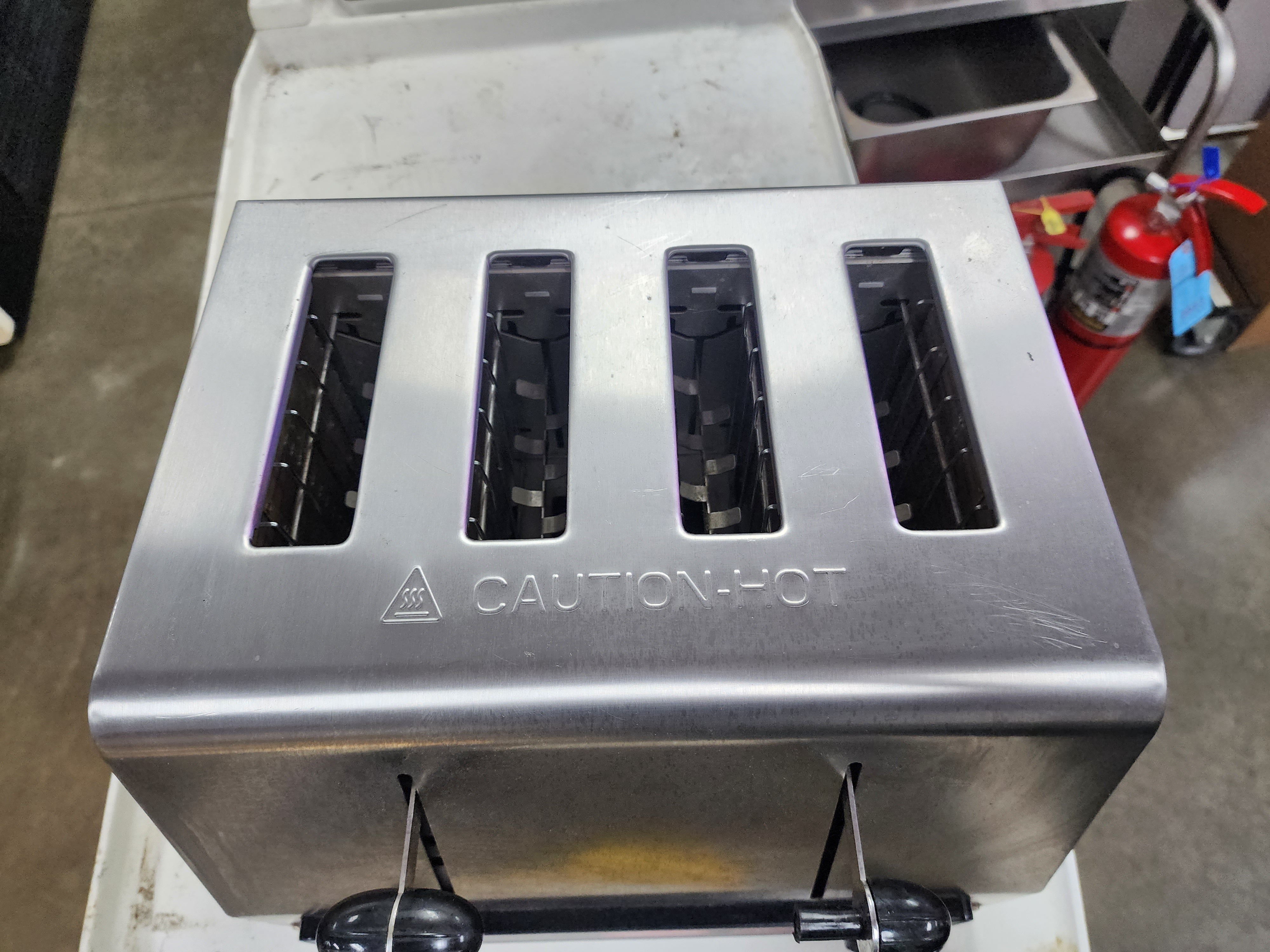 Used Hatco TPT-208 Slot Toaster - 220 Slices/hr w/ 1 1/4" Product Opening, 208v/1ph