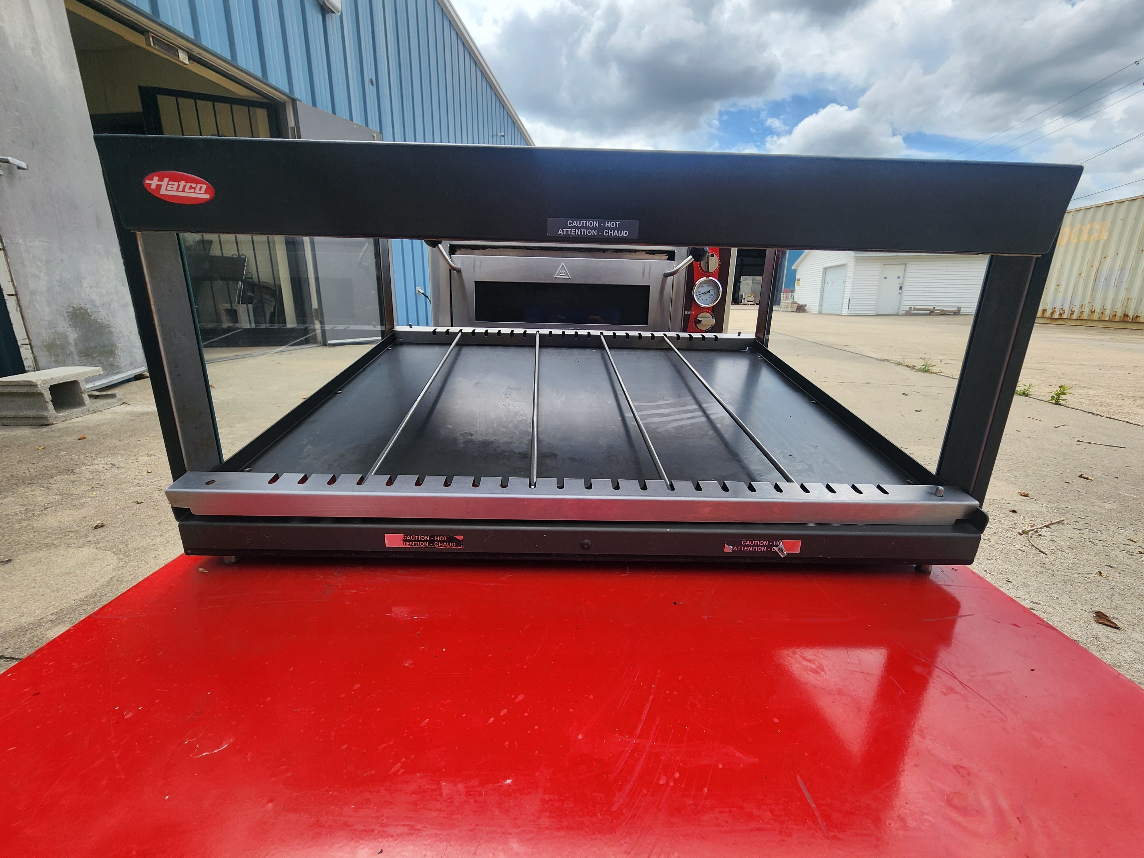 Used Hatco GRSDS-30 Glo-Ray 30" Slanted Heated Warming Display Single Shelf Merchandiser - 120V 790W - JS