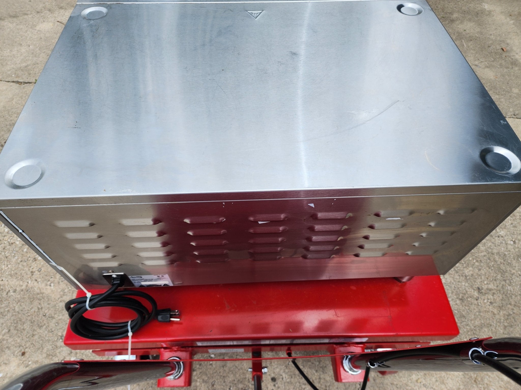 Used Avantco 177DPO180S Countertop Single Deck Pizza Oven - JS - Falcon Restaurant Supply - 5