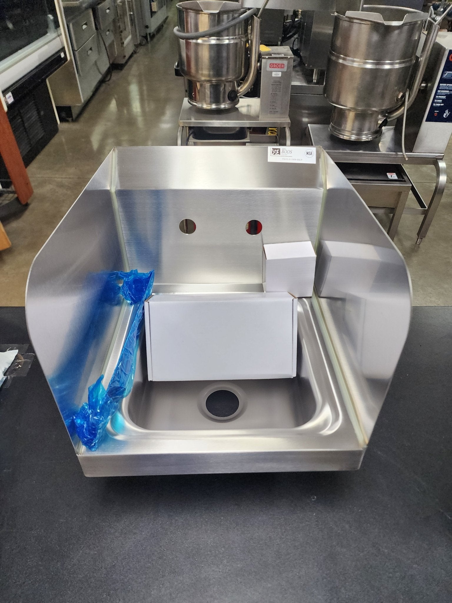 New John Boos PBHS - W - 0909 - SSLR - 9" X 9" X 5" Bowl, LH & RH Side Splash - FAUCET - GOOSE - NECK - SPOUT - INCLUDED - Falcon Restaurant Supply - 1