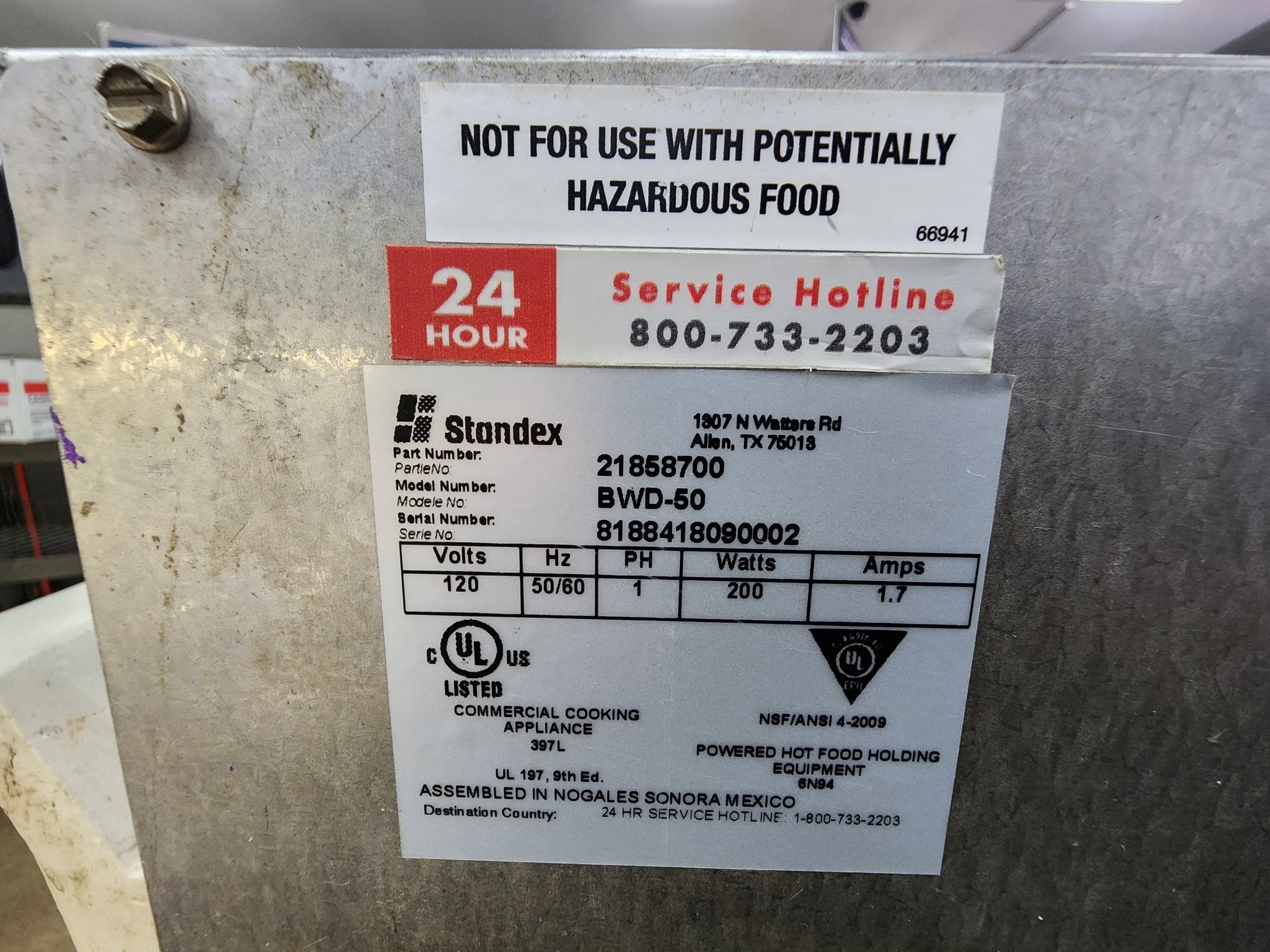 Used APW Wyott BWD-50 Dry Hot Dog Bun Warmer - Holds 40 Buns, 120V