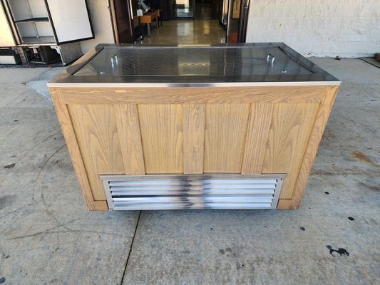 Used Refrigerated Cabinet with removable lid - No Key for lock