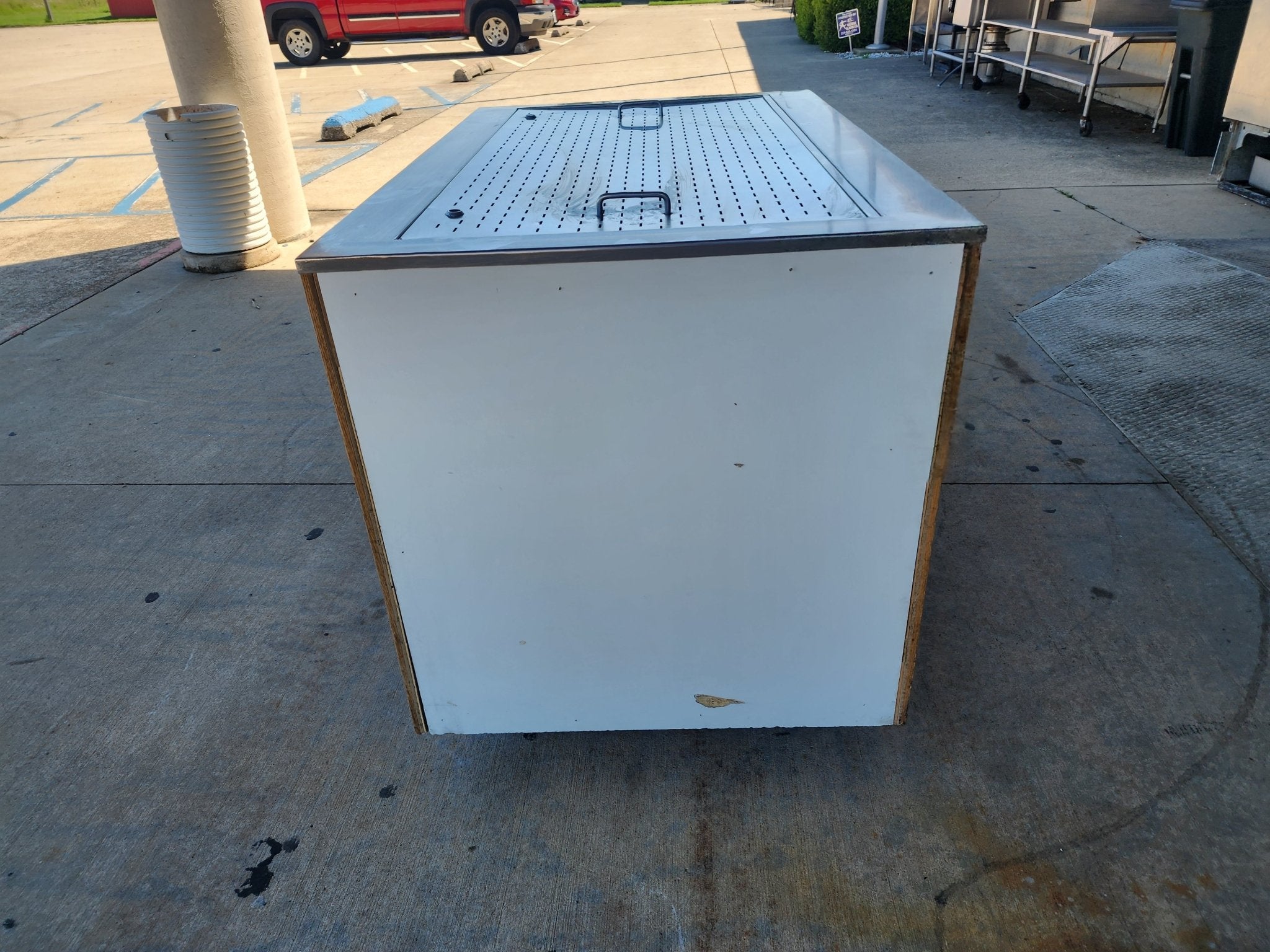 Used Refrigerated Cabinet with removable lid - No Key for lock - Falcon Restaurant Supply - 6