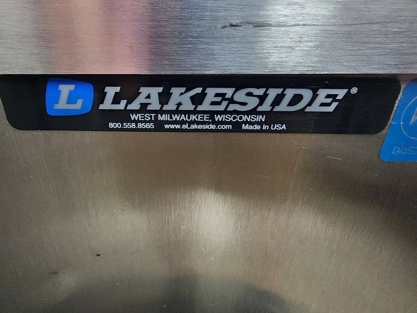 Used Lakeside V6212 Stainless Steel Heated Two Stack Plate Dispenser for 8 3/4" x 11 3/4" to 9 1/4" x 12 1/2" Oval Plates