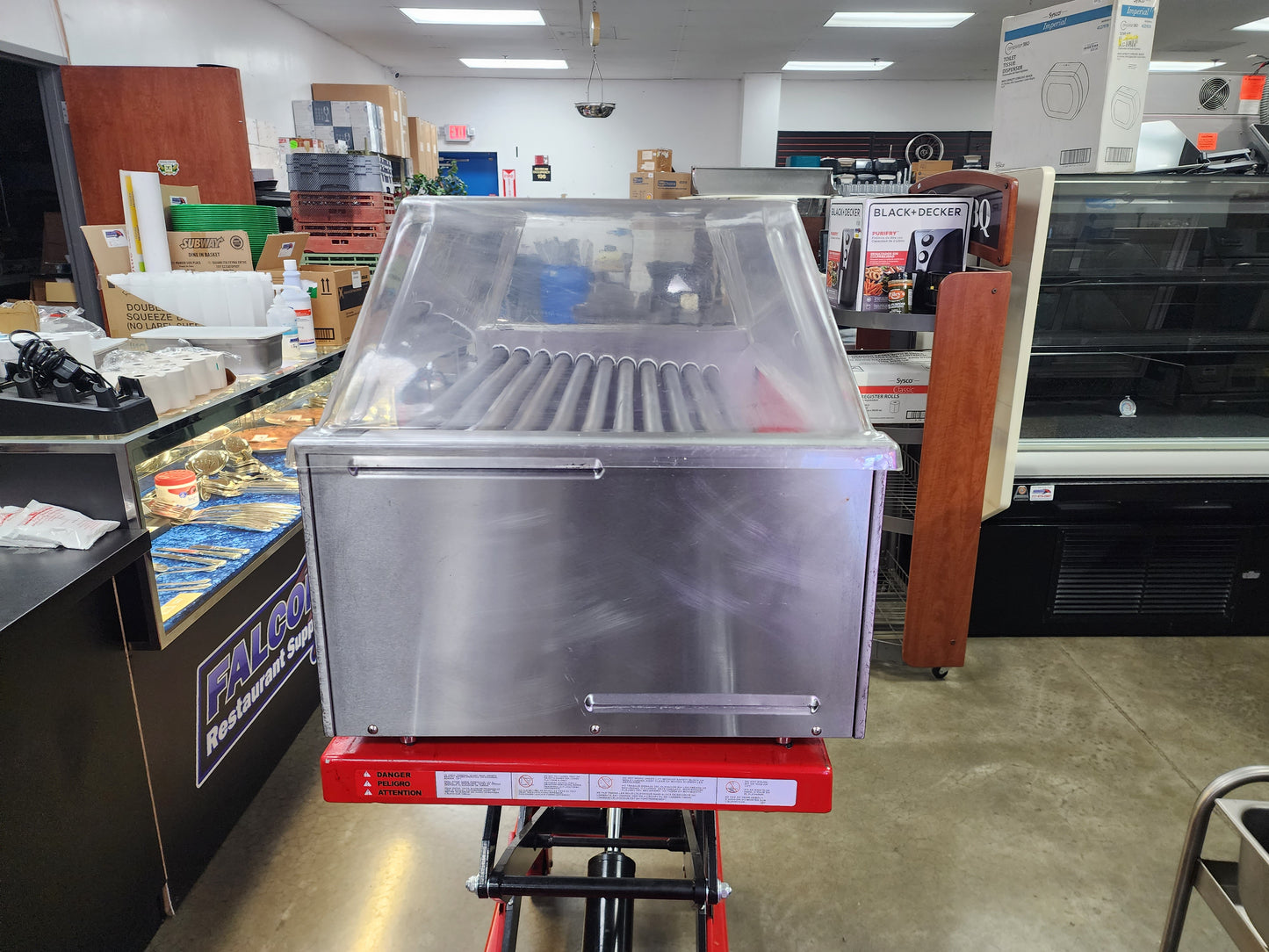 Used Star 50SCE 50 Hot Dog Roller Warming Grill - Slanted Top, 120v