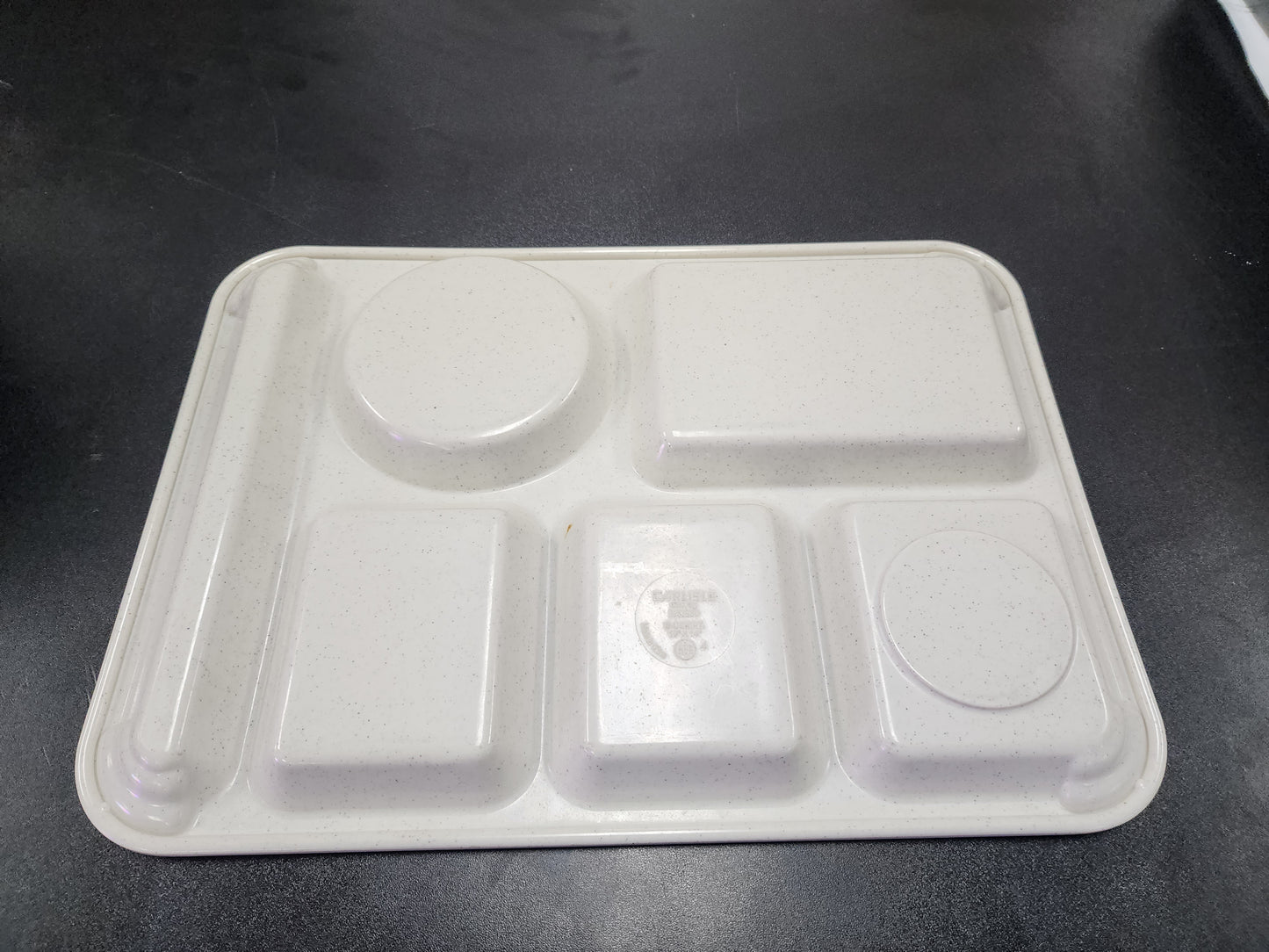 Used Carlisle Heavy Duty 6-Compartment Melamine Plastic Serving Trays