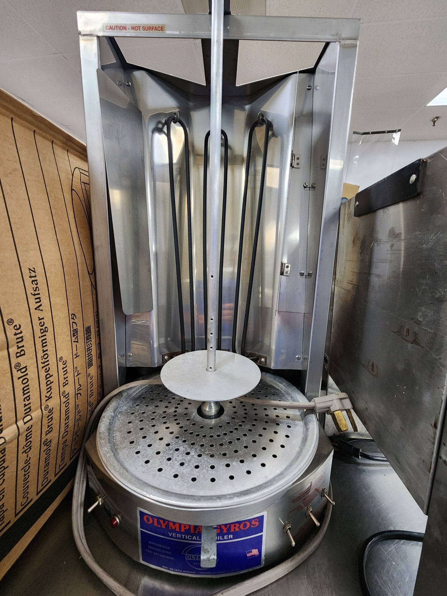 Used Autogyros 4LE 65 lb. Electric Vertical Gyro Broiler - 208V - Falcon Restaurant Supply - 1