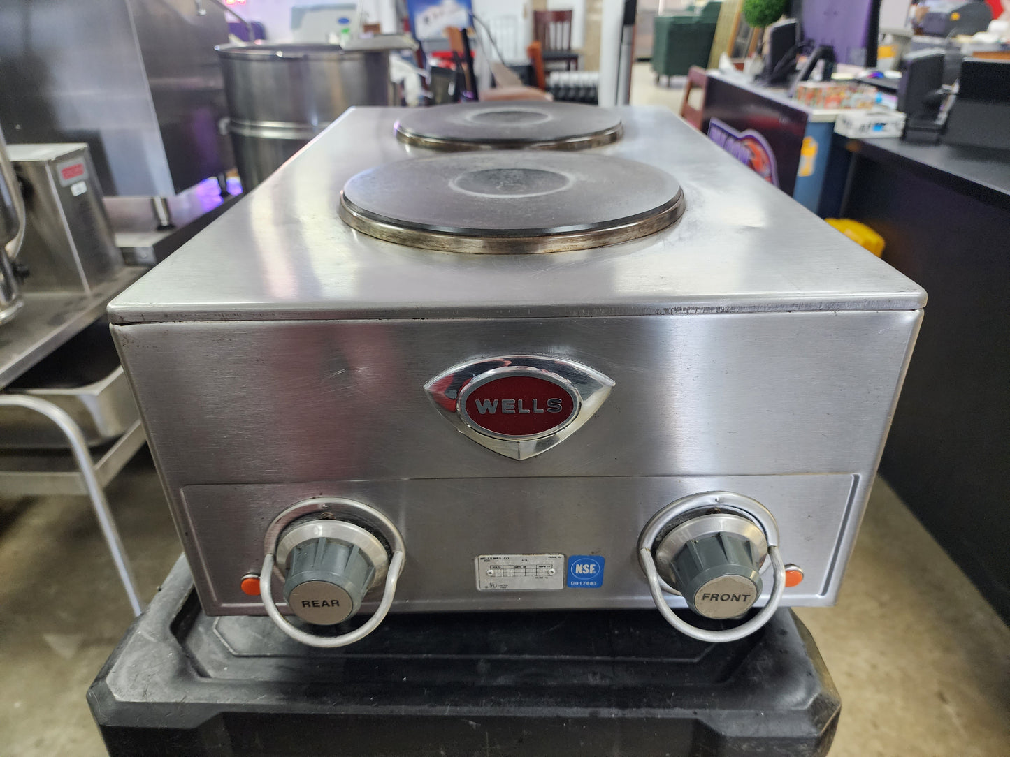 Electric Countertop Hot Plate, Model H70, Two Large Solid Elements