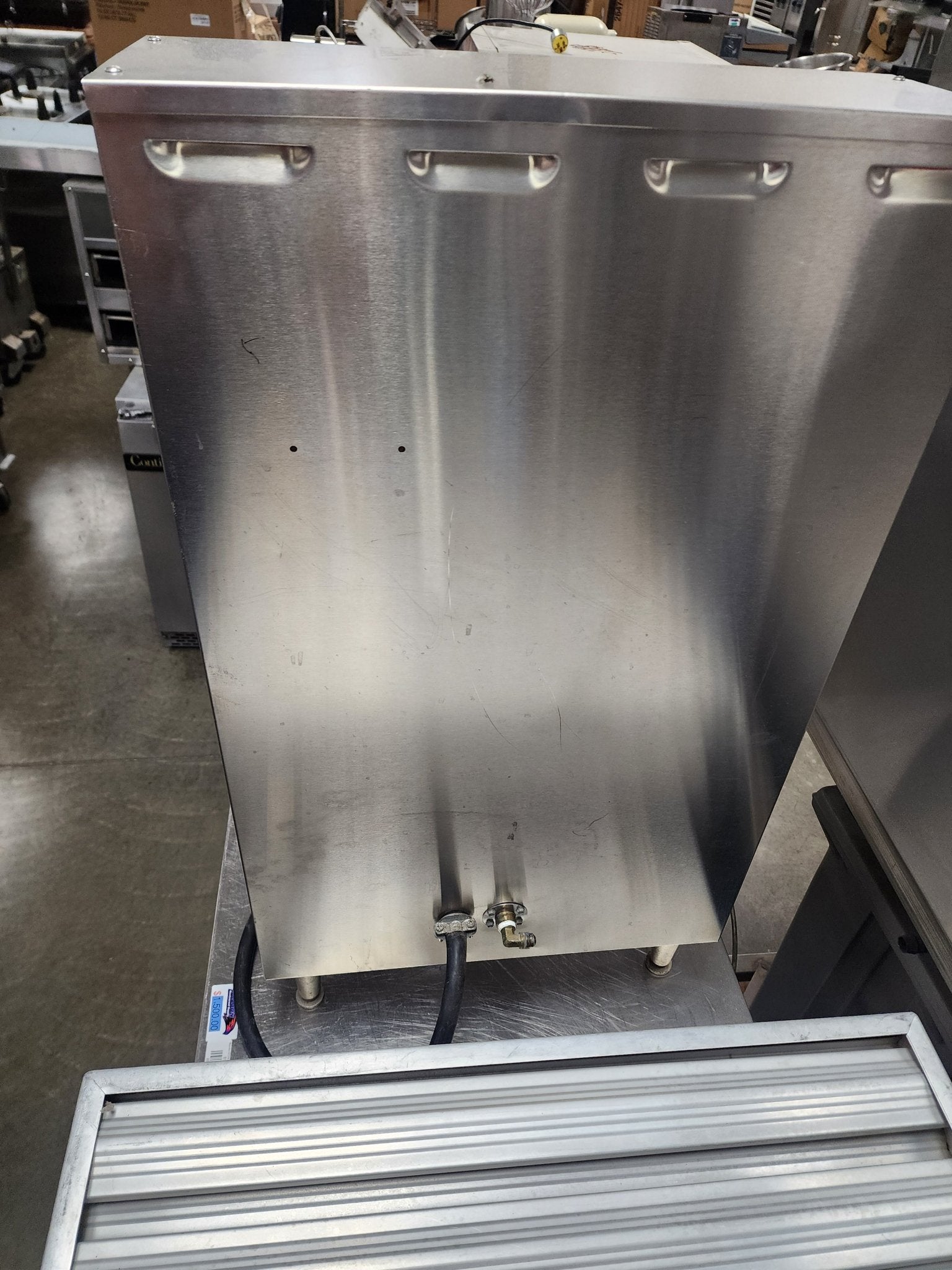 Used FETCO CBS - 2042E Extractor Commercial Coffee Brewer Machine 120/208 - 240V - Falcon Restaurant Supply - 4