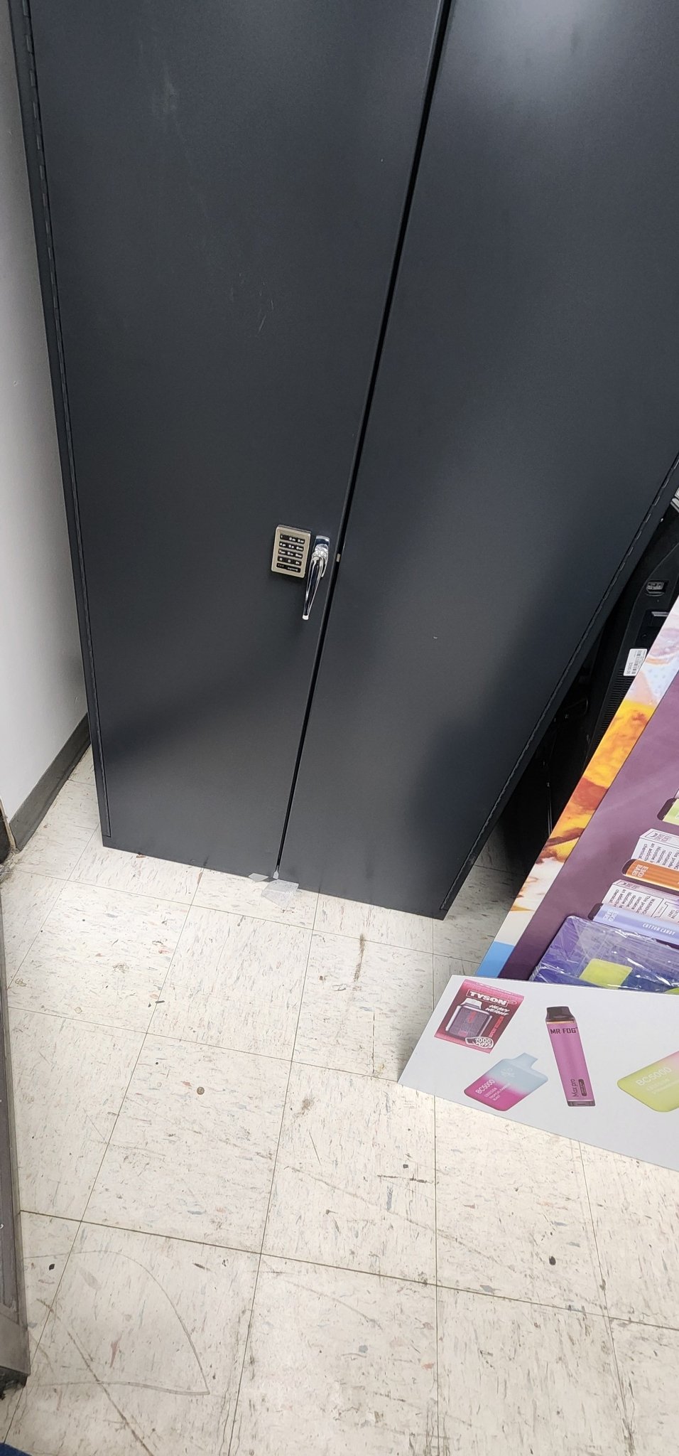 New Valley Craft Security Storage Cabinet: 36″ Wide, 24″ Deep, 72″ High - Falcon Restaurant Supply - 2