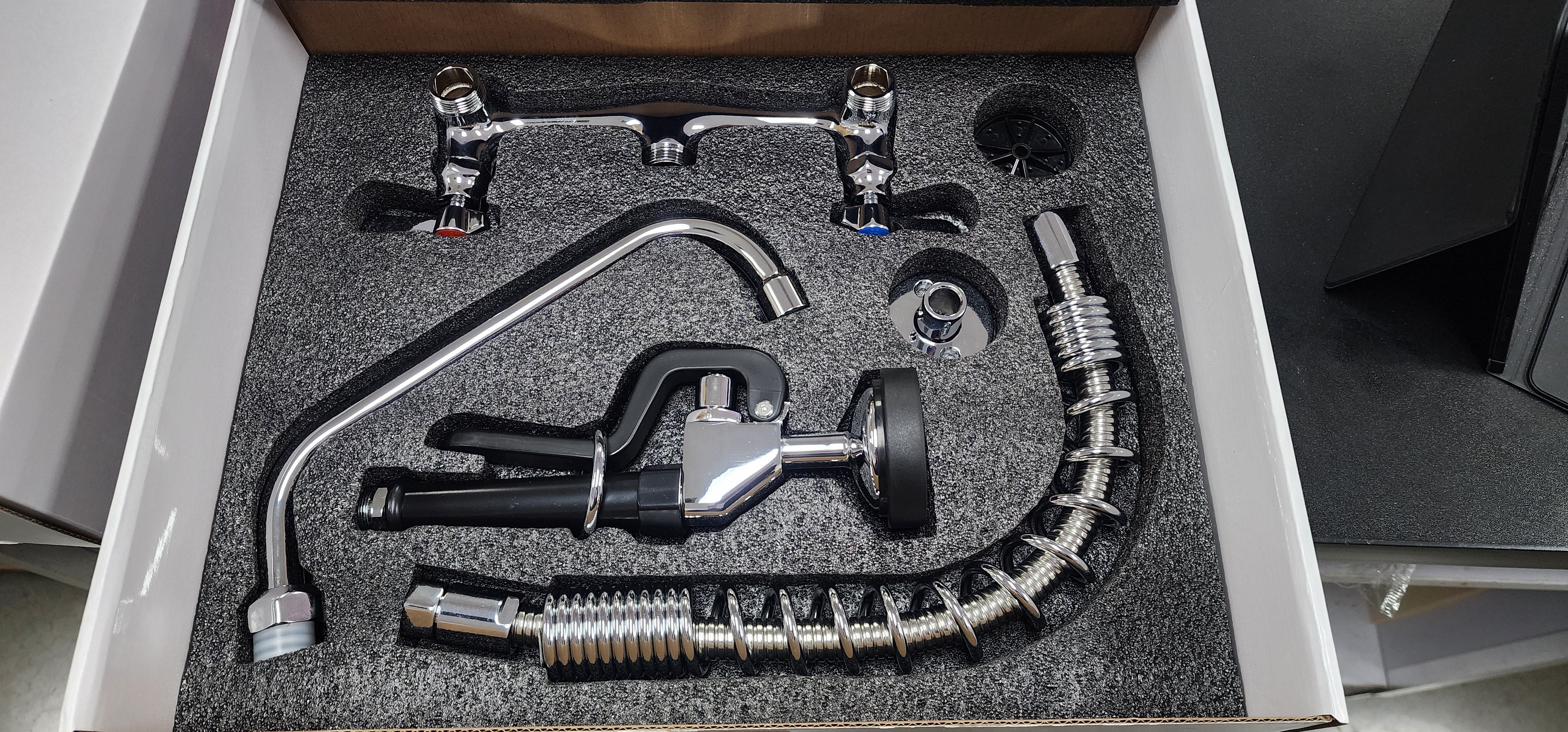 New Sprayer Faucet 8" 25" Sprayer