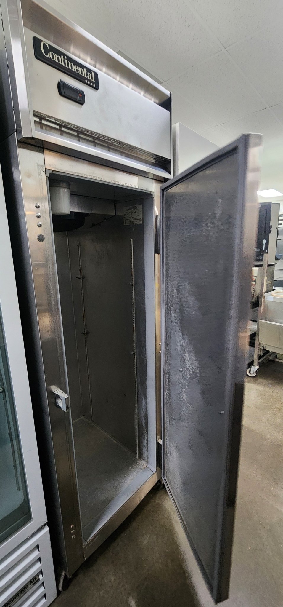 Used Continental 1F Single Solid Door Reach-In Freezer