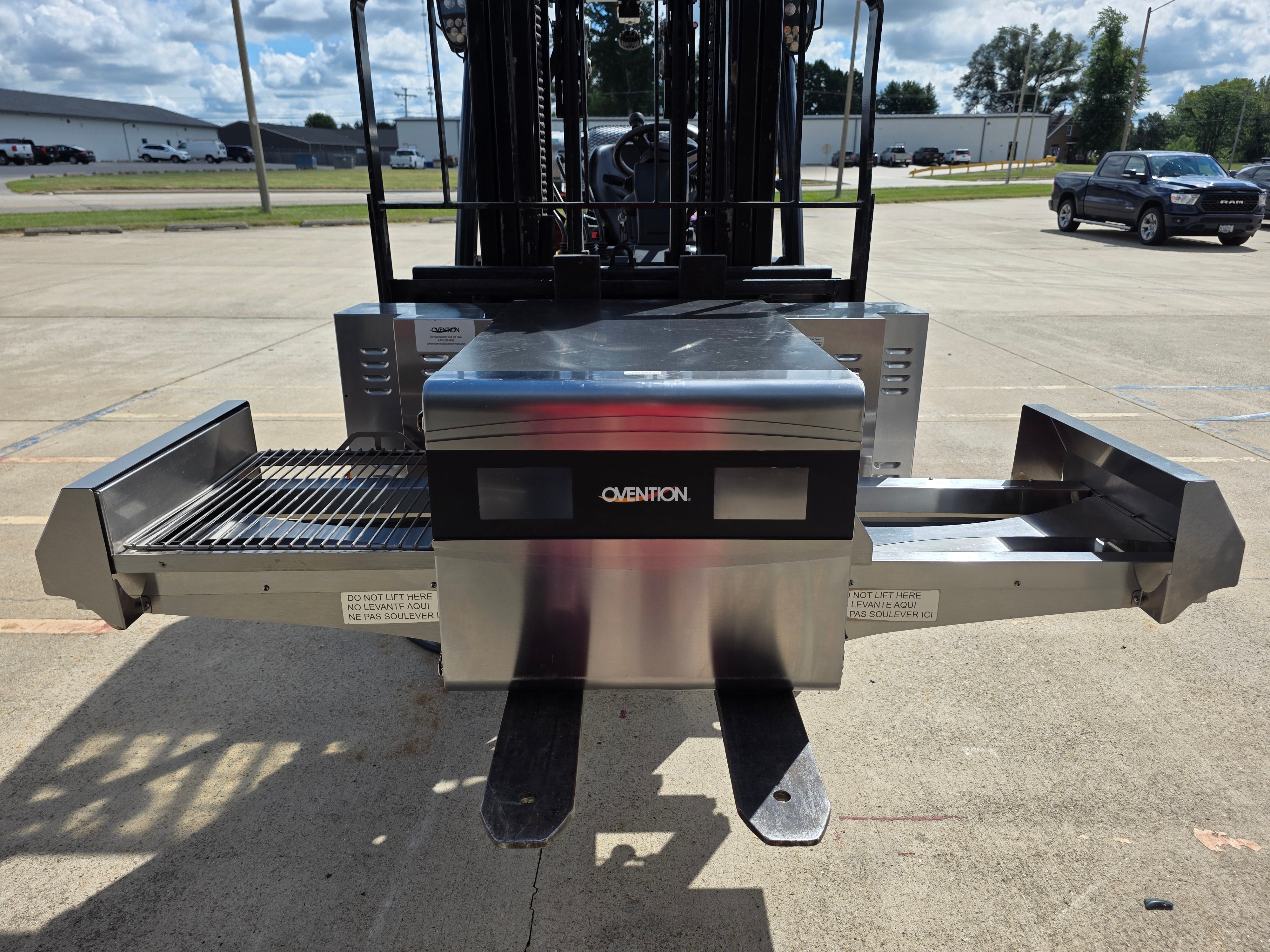 Used Ovention M1718 Matchbox Ventless Electric Impingement Pizza Oven 208/240V 1Ph