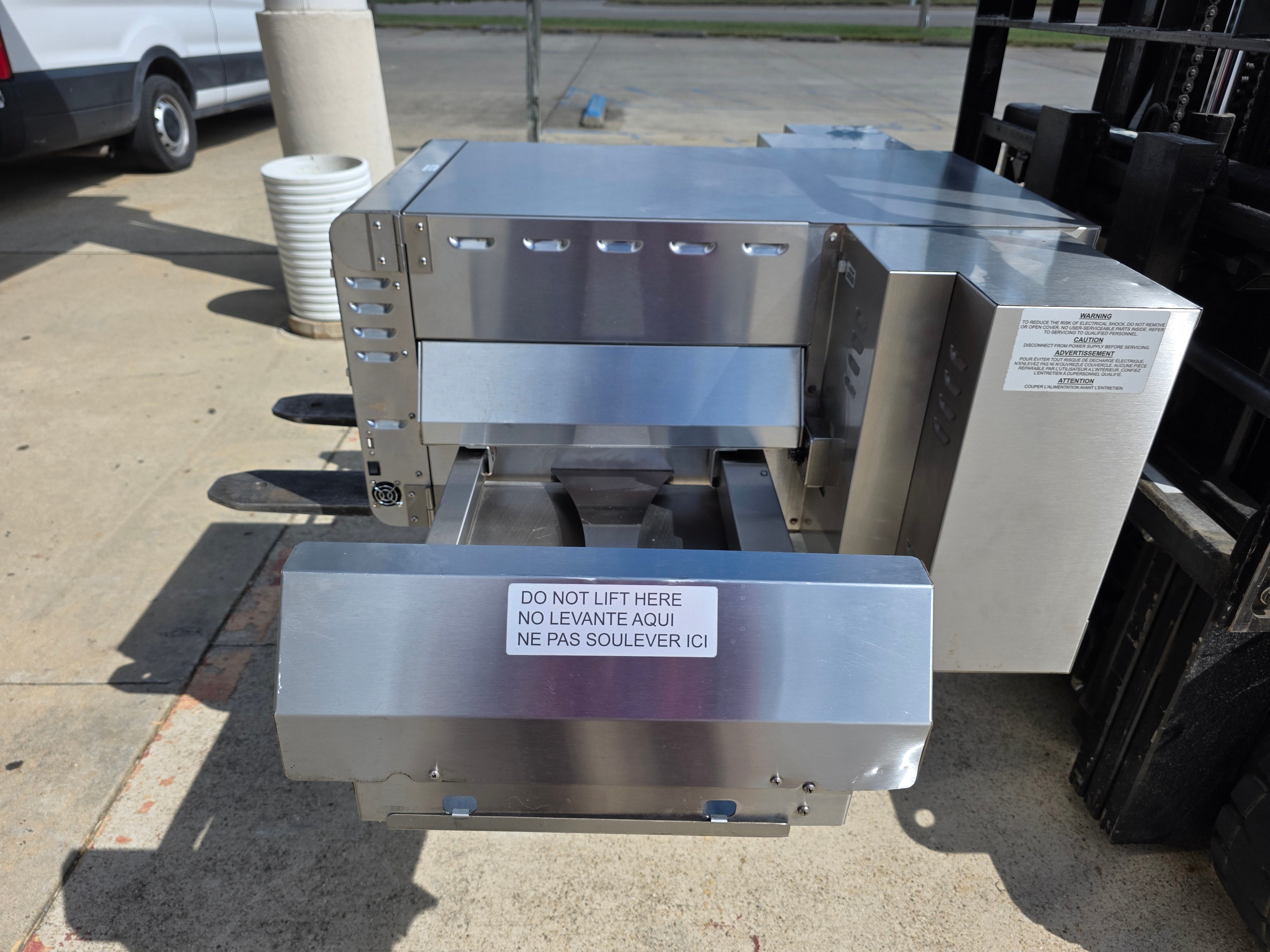 Used Ovention M1718 Matchbox Ventless Electric Impingement Pizza Oven 208/240V 1Ph