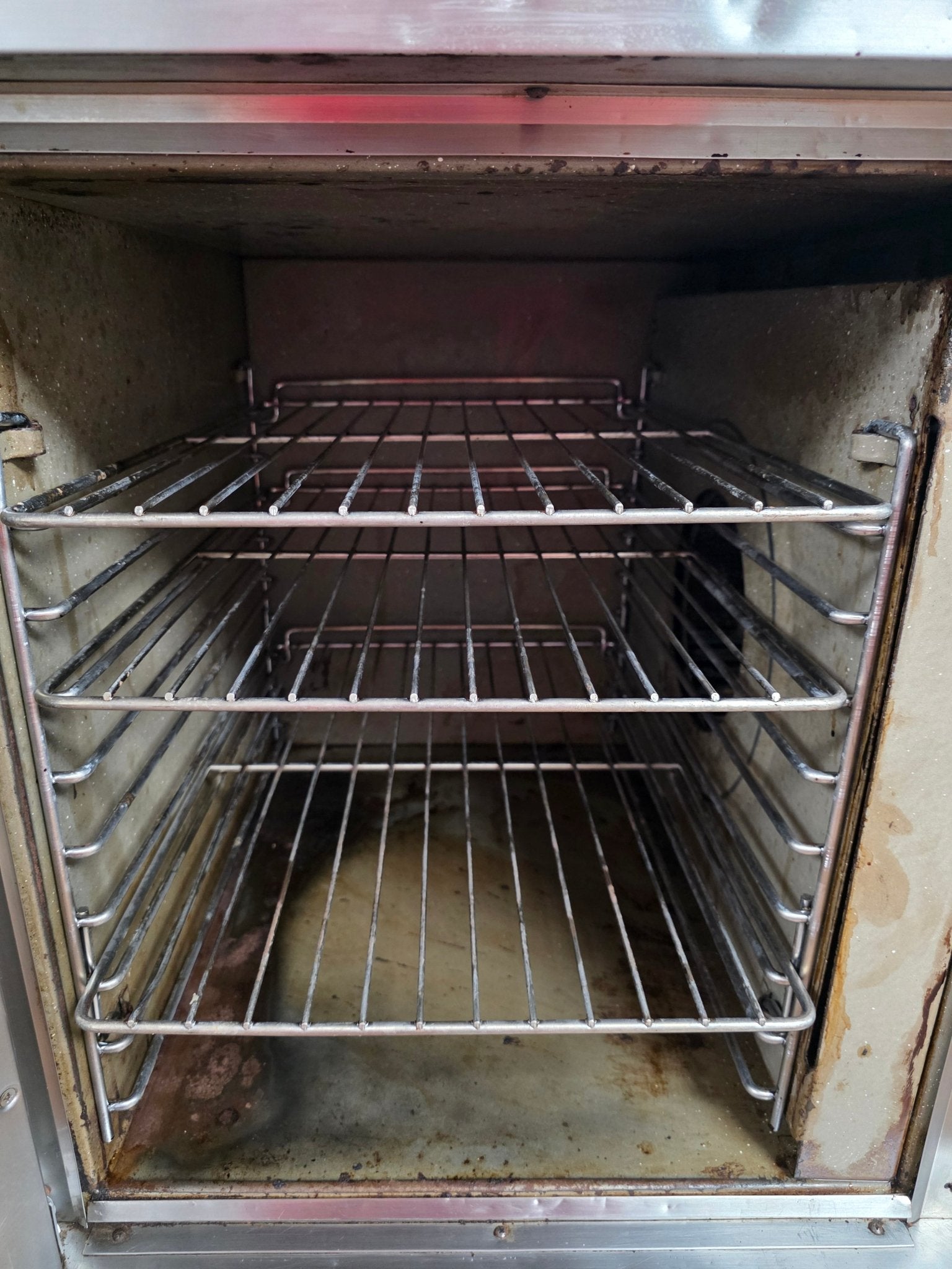 Used Blodgett CTB-1 Electric 1/2 Size Convection Oven with Stand and Casters 208V JB