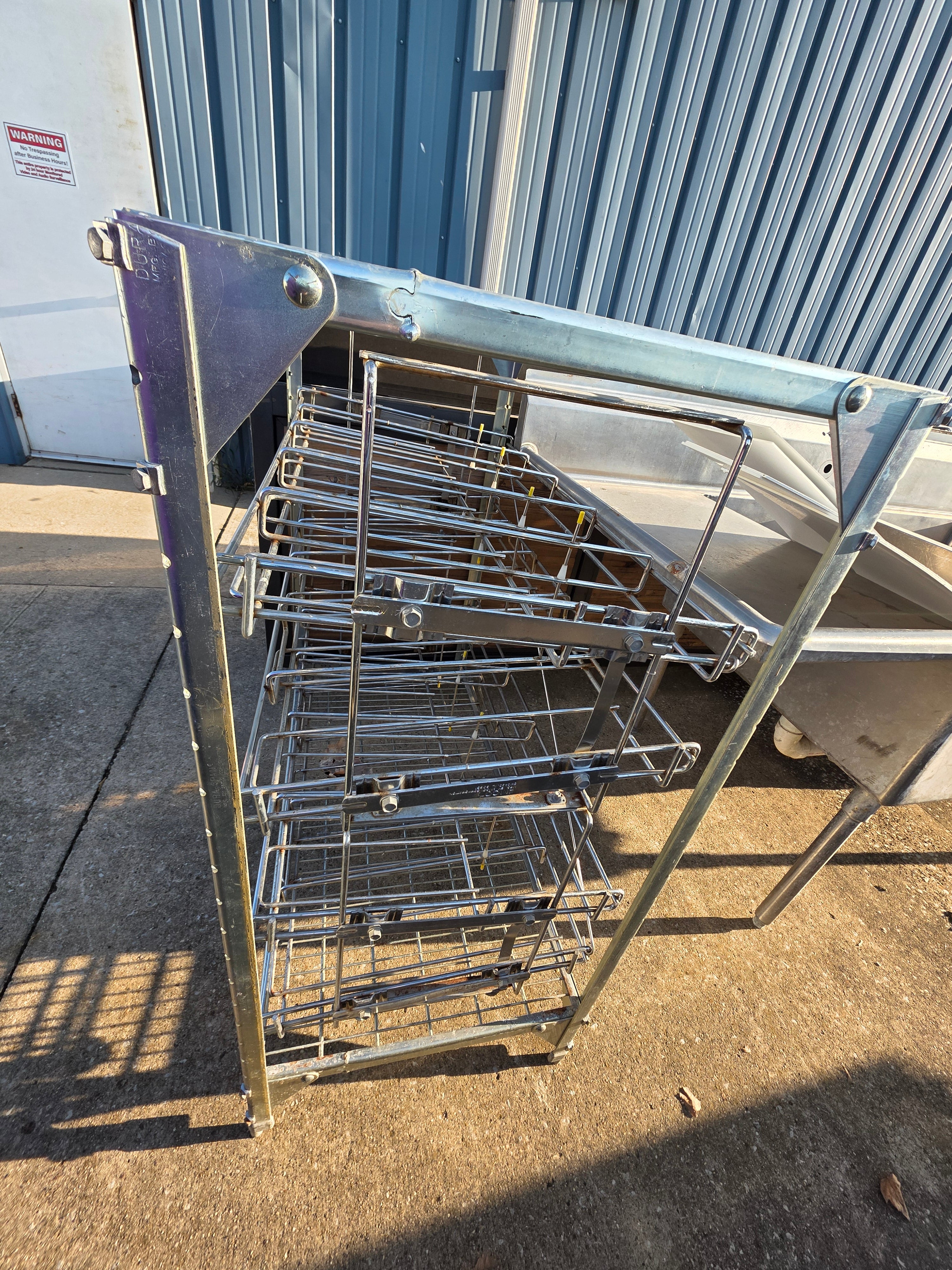 Used 41" 4 Tier Commercial Can Rack - SS336