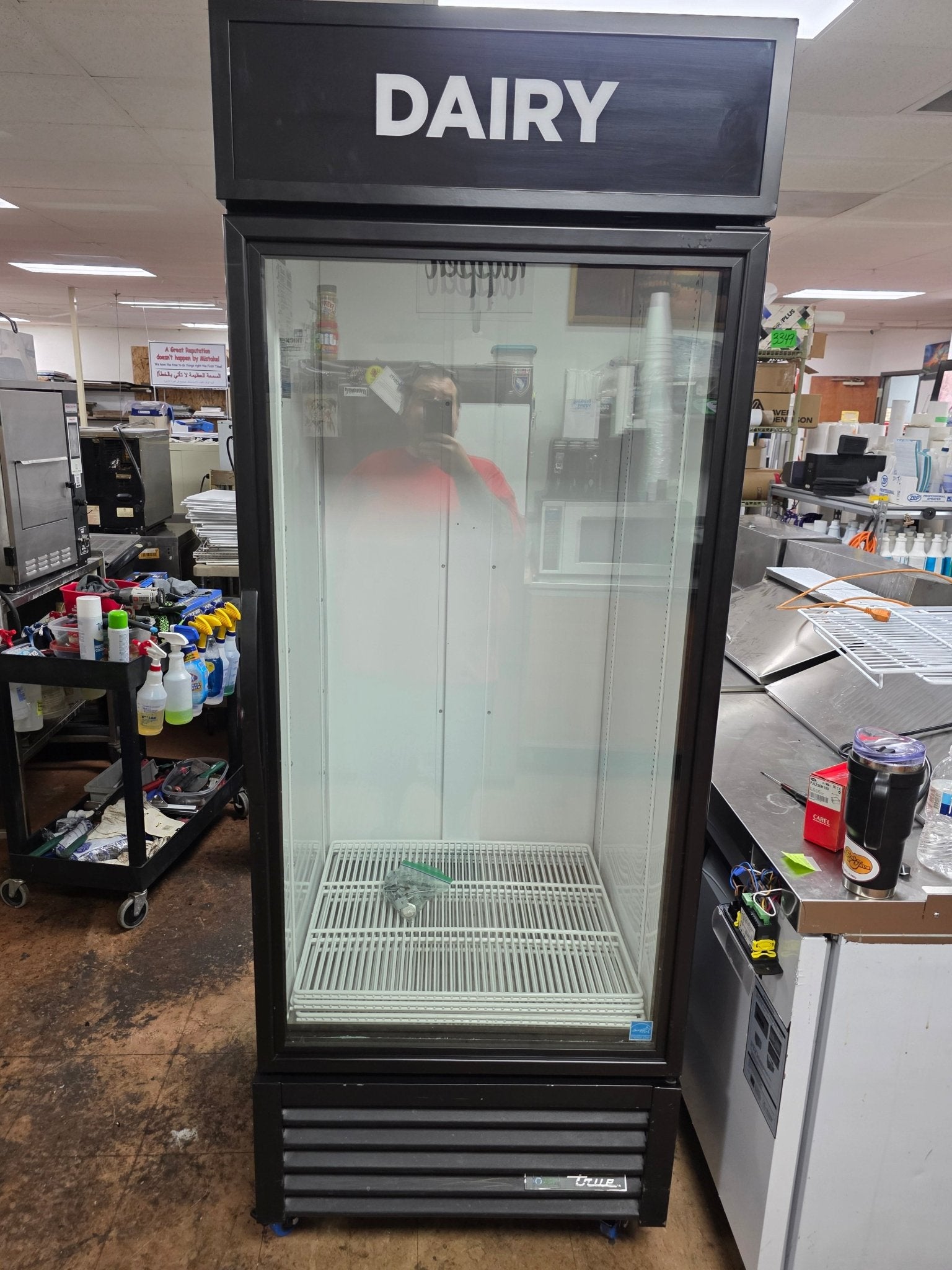 Used 2019 30" True GDM - 26 - HC~TSL01 Reach In Refrigerated Glass Door Merchandiser - Falcon Restaurant Supply - 1