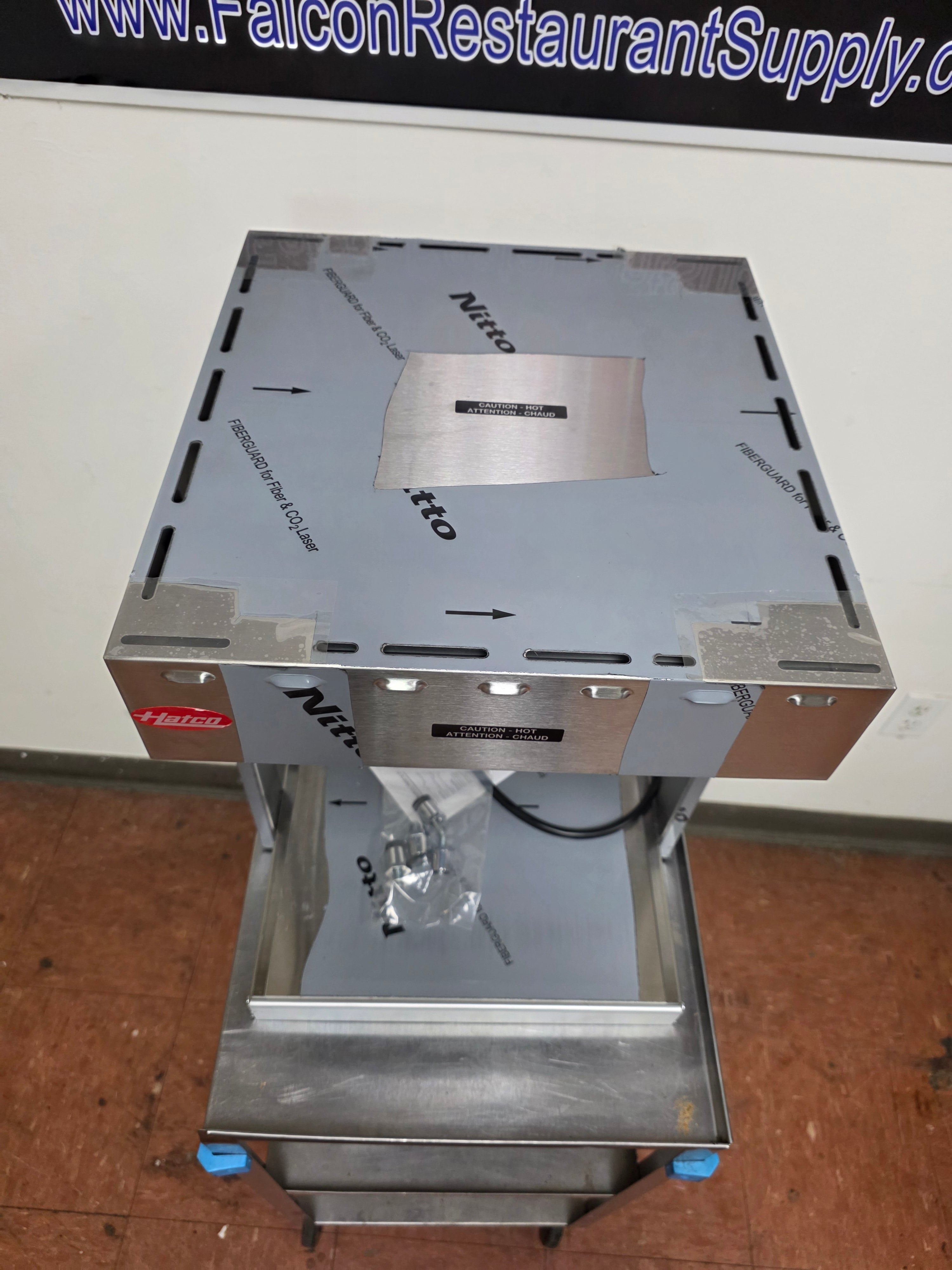 Unused 15" Hatco GRBWI-15D Stainless Countertop Food Warmer - 120V 670W - BF