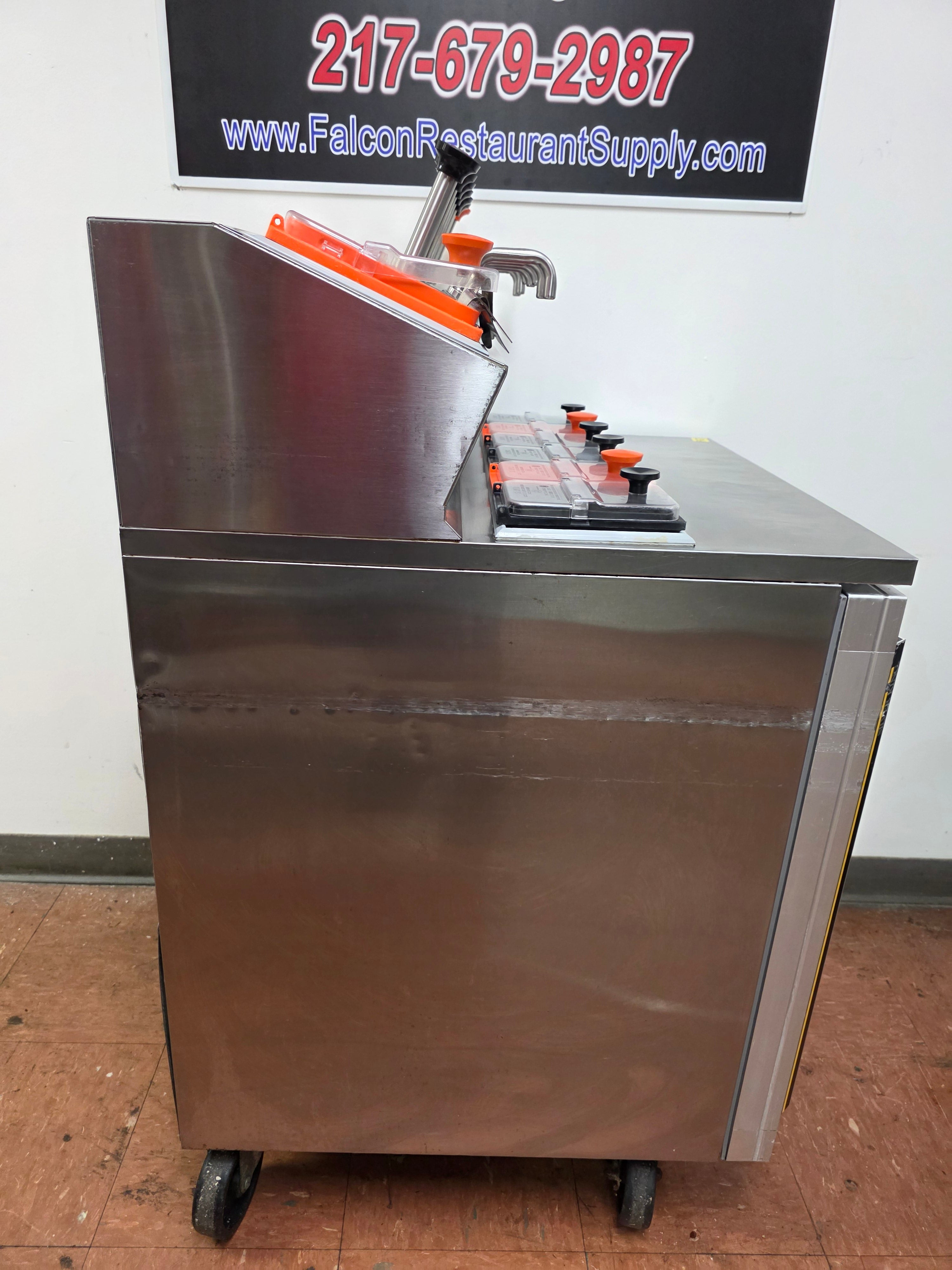Used 27" Silver King SKFSM/C7 Refrigerated Ice Cream Topping Fountainette 115V - FG7
