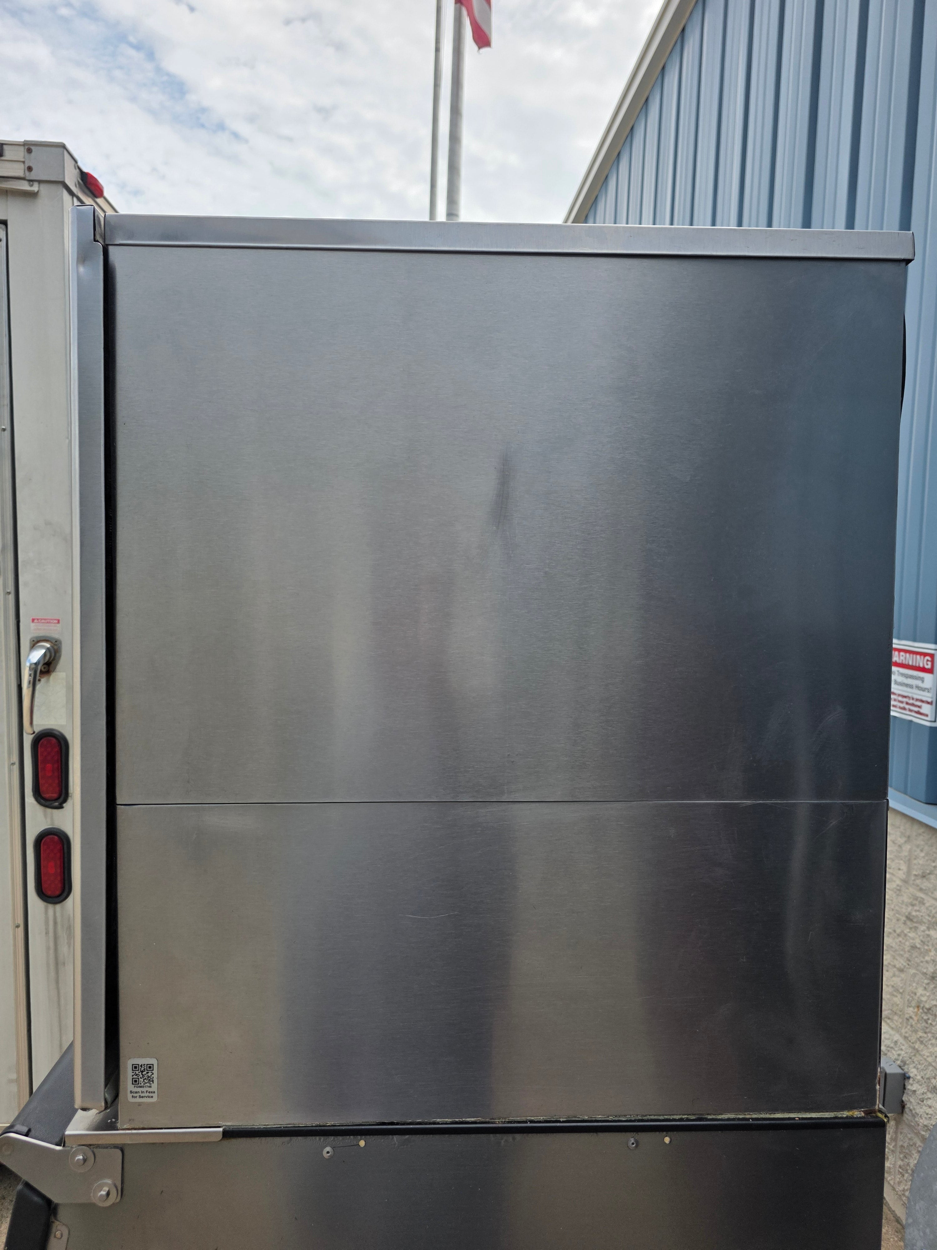 Used 22" Hoshizaki KM-340MAH Air Cooled Crescent Cube Ice Machine 120V - FG8