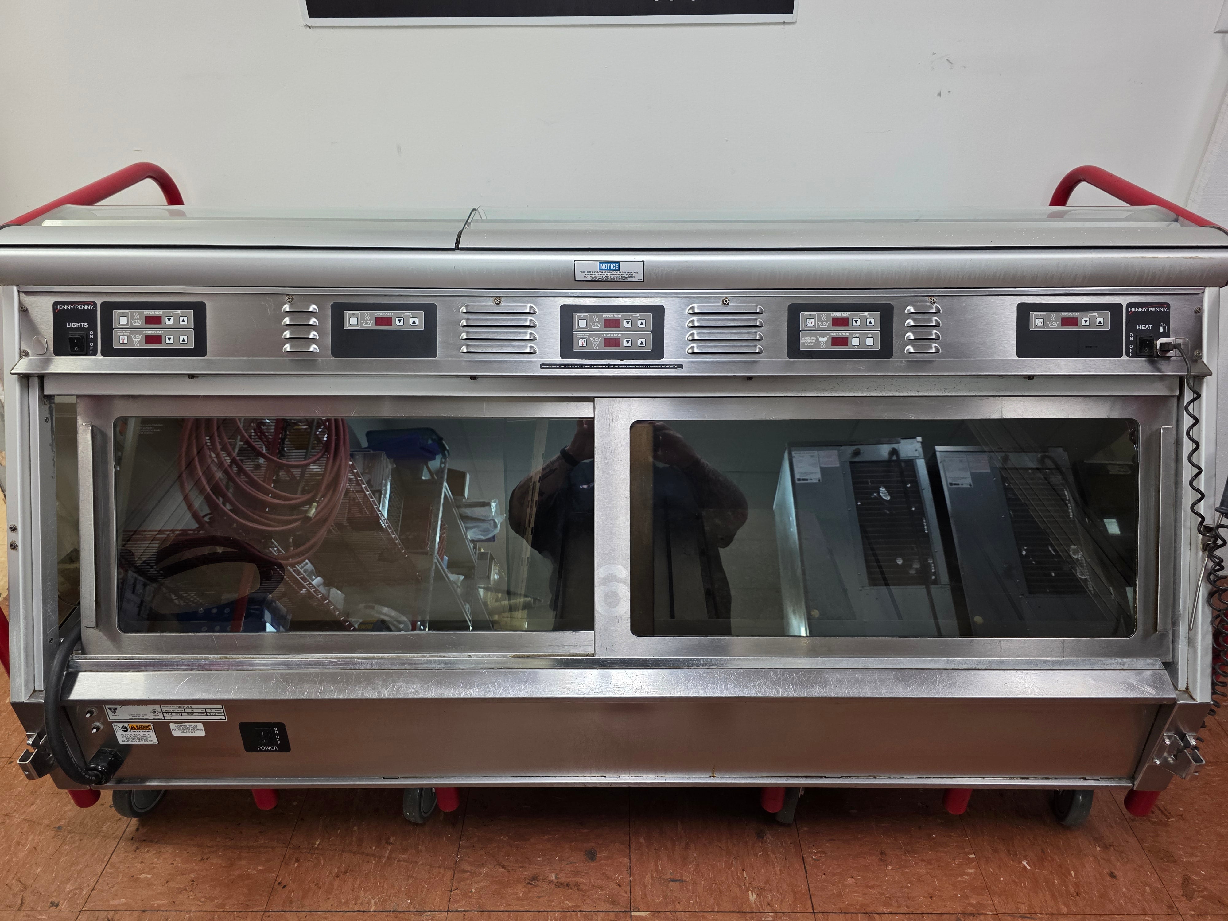 Used Henny Penny HMR-105 5-Well Heated Merchandiser Warmer Display 208V 3PH