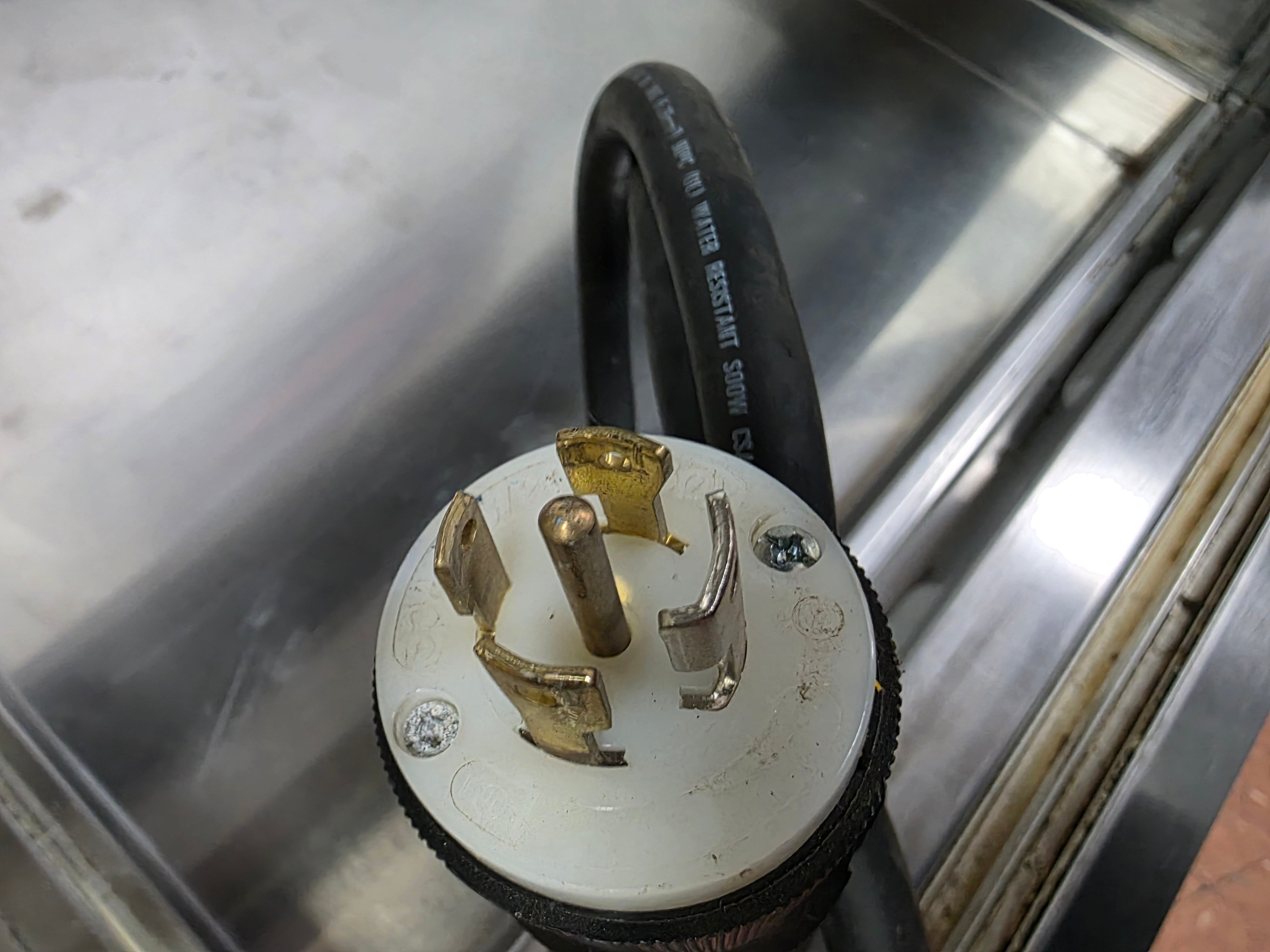 Used Henny Penny HMR-105 5-Well Heated Merchandiser Warmer Display 208V 3PH