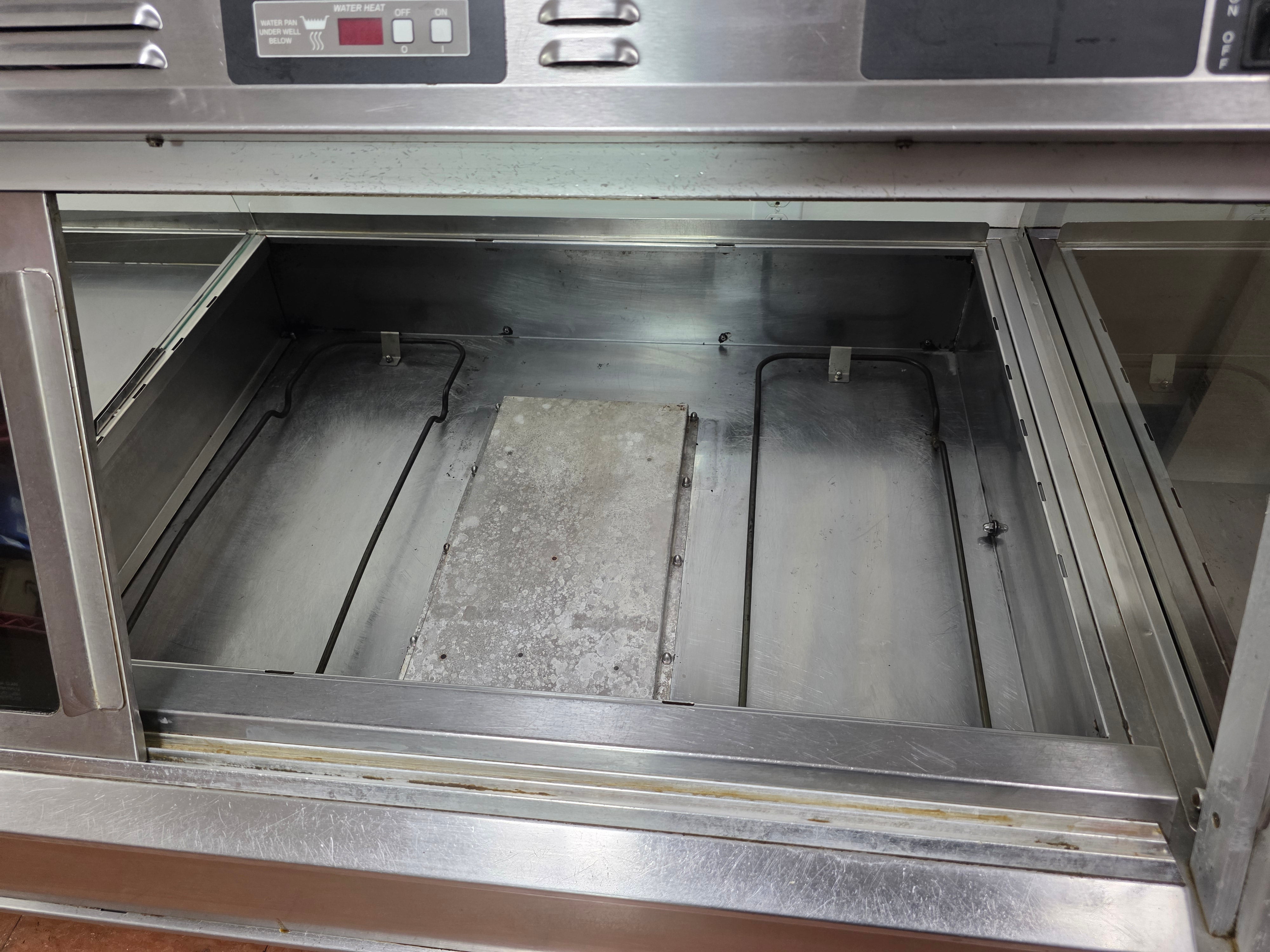 Used Henny Penny HMR-105 5-Well Heated Merchandiser Warmer Display 208V 3PH