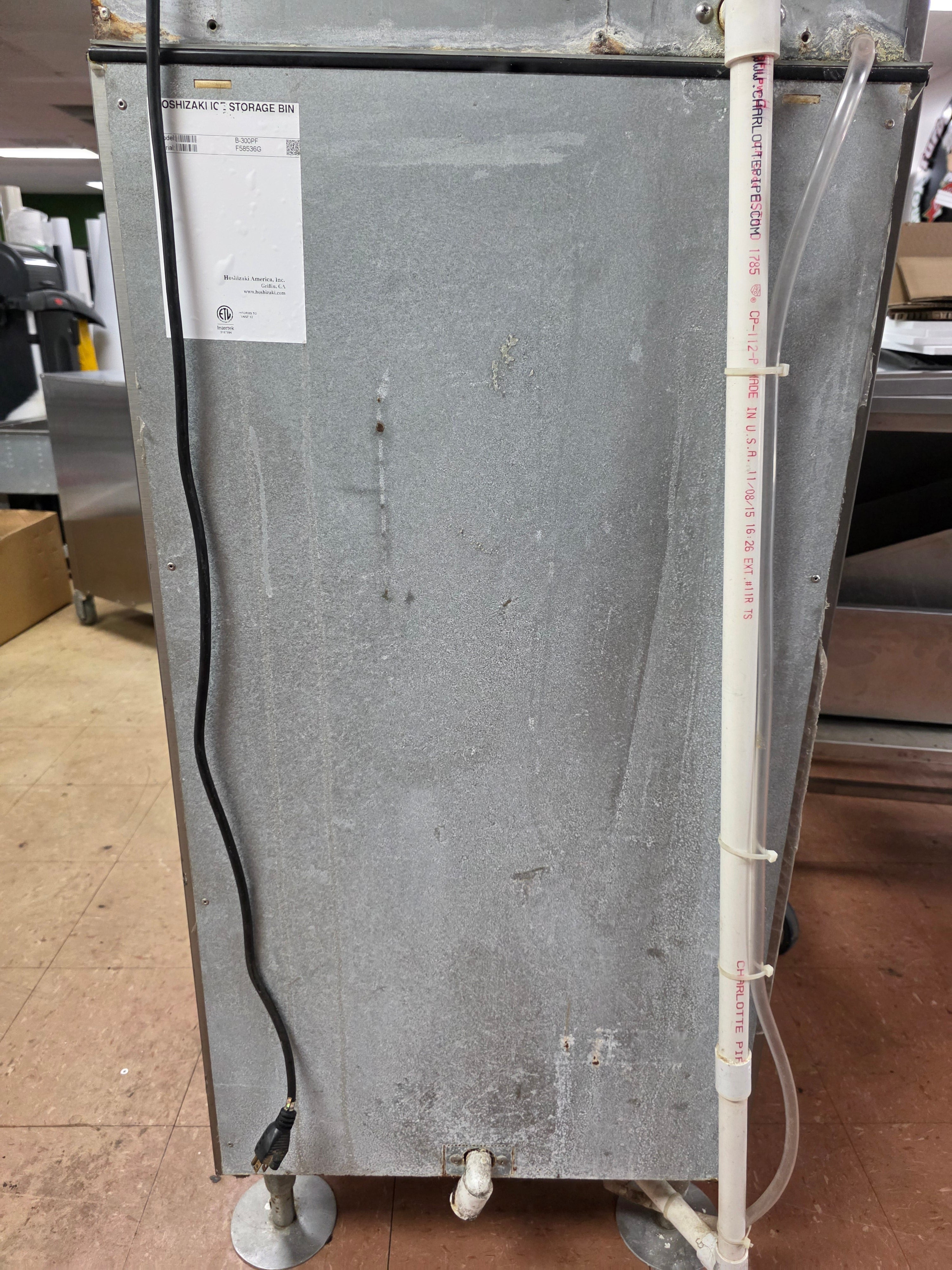 Used Hoshizaki B-300PF 22" Ice Machine Storage Bin 300 lb - FG8