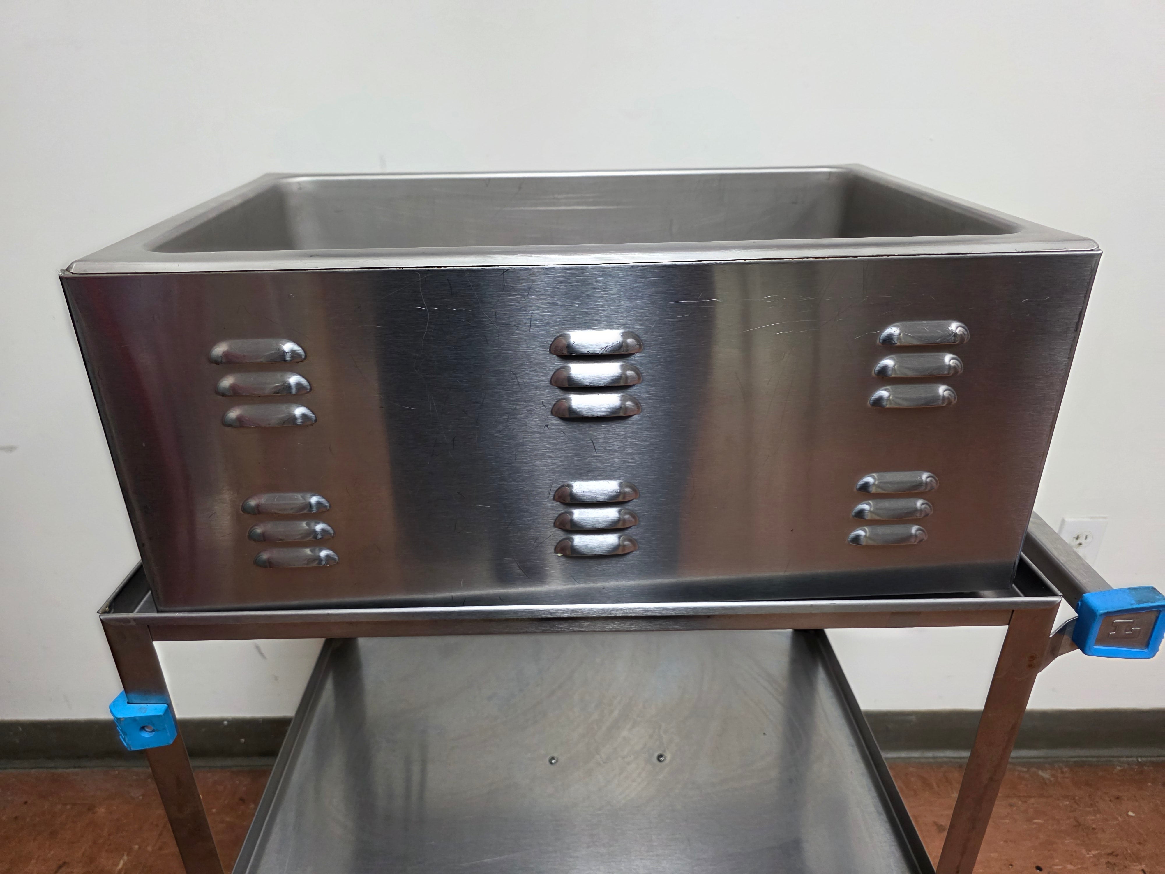 Used APW Wyott W-3VI Countertop Insulated Wet Full Size Pan Food Warmer 120V
