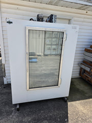 Used Leer 401UA33MG Model 40 Glass Door Indoor Ice Merchandiser Freezer - 115V