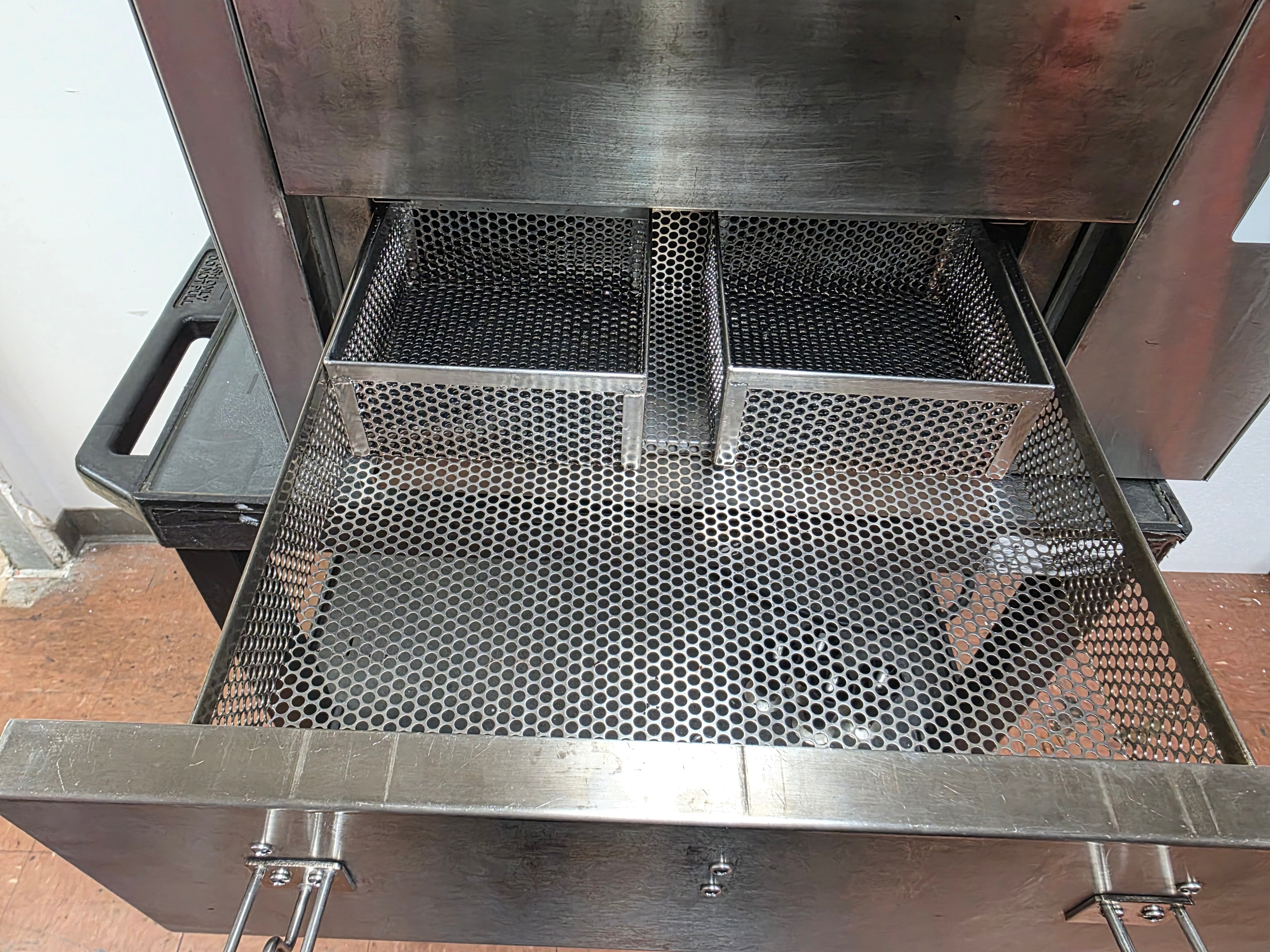 Used Quik n' Crispy QC900000 Model GF5 Ventless Greaseless Air Fryer - 208/240V 1PH