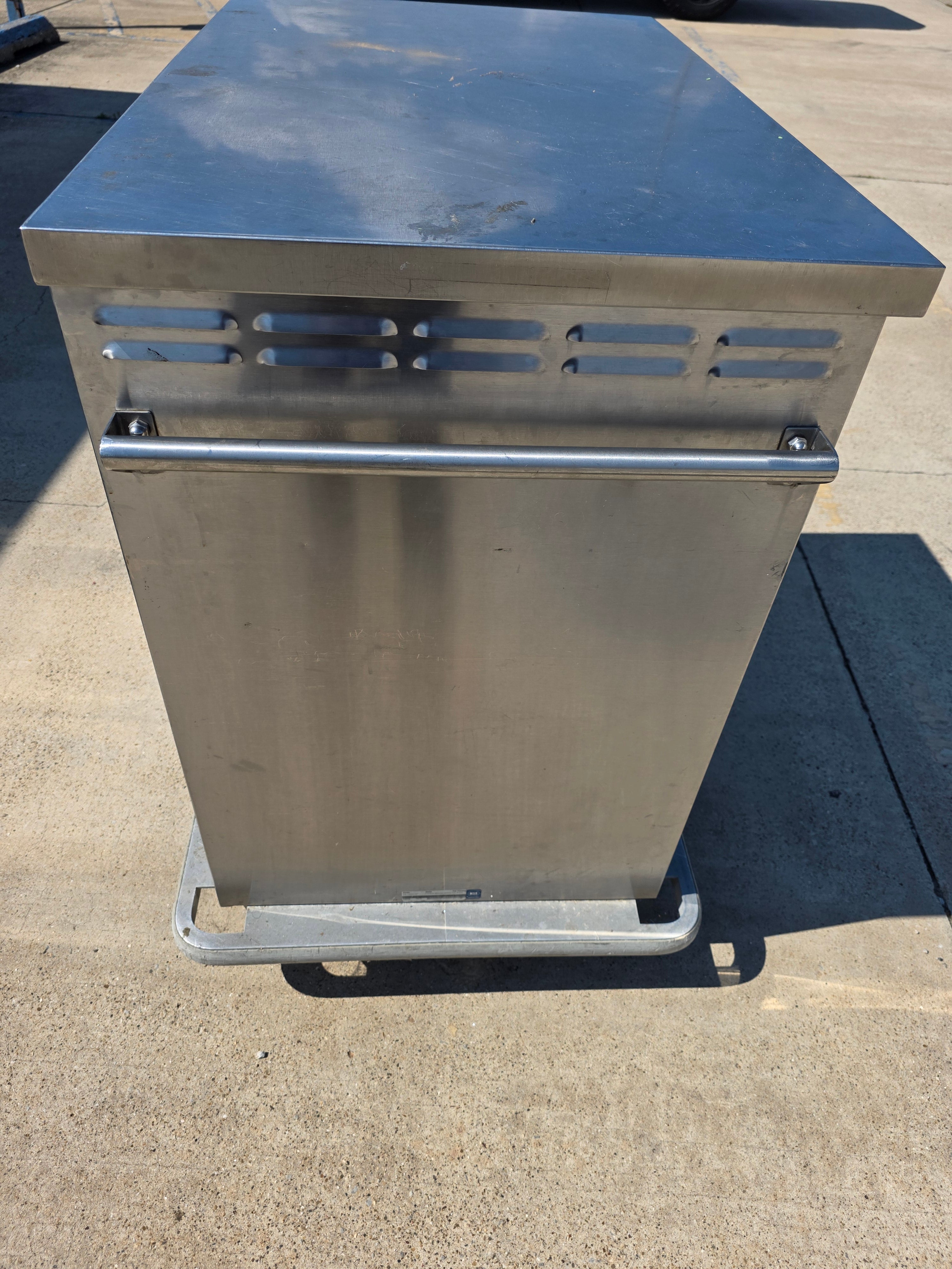 Used Carter Hoffmann TE-1622-62 Stainless Mobile Tray Delivery Cart - SS399 - SC