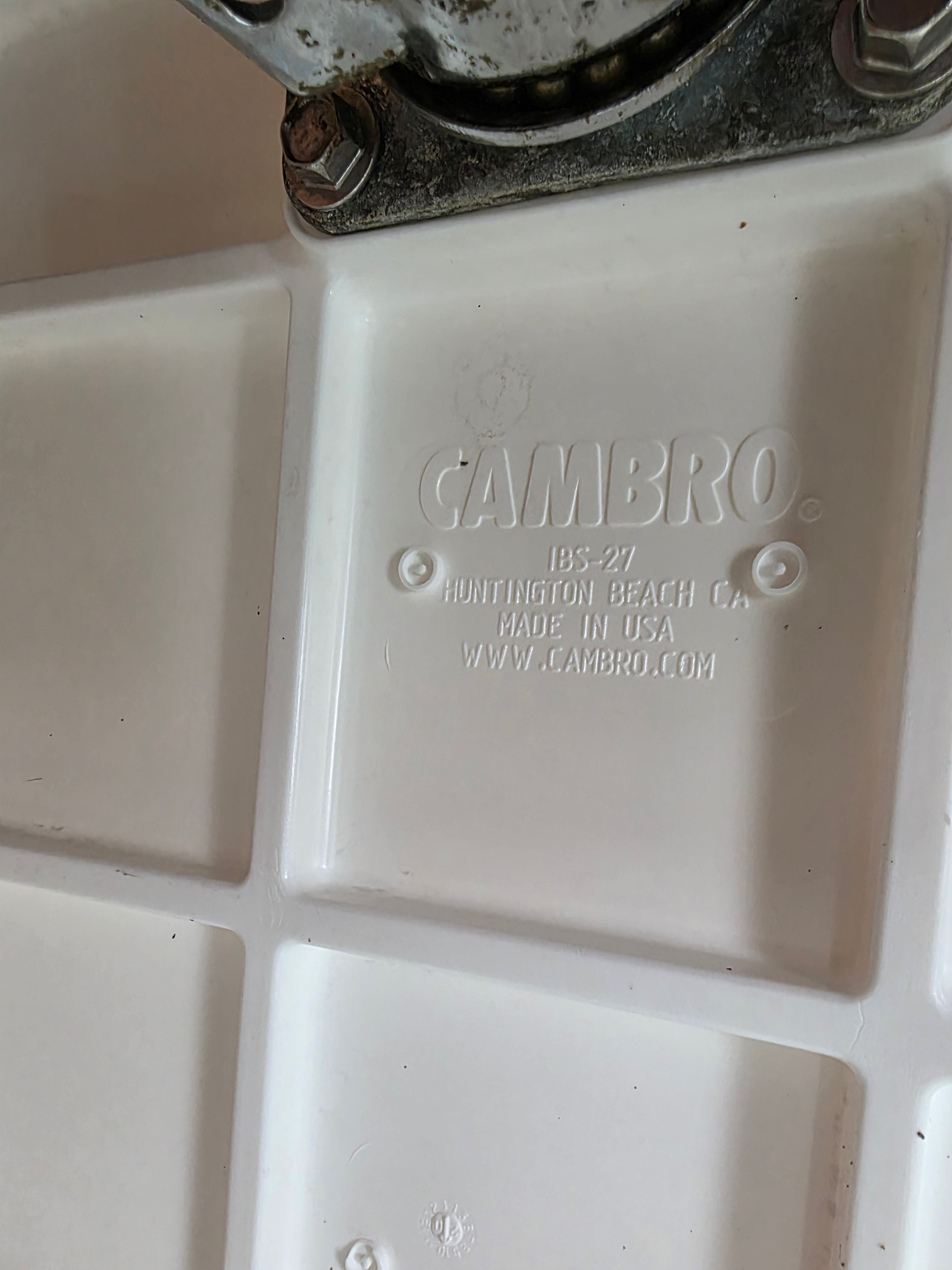 Used Cambro IBS-27 Ingredients Bin on Casters 27 Gallon Capacity - BB