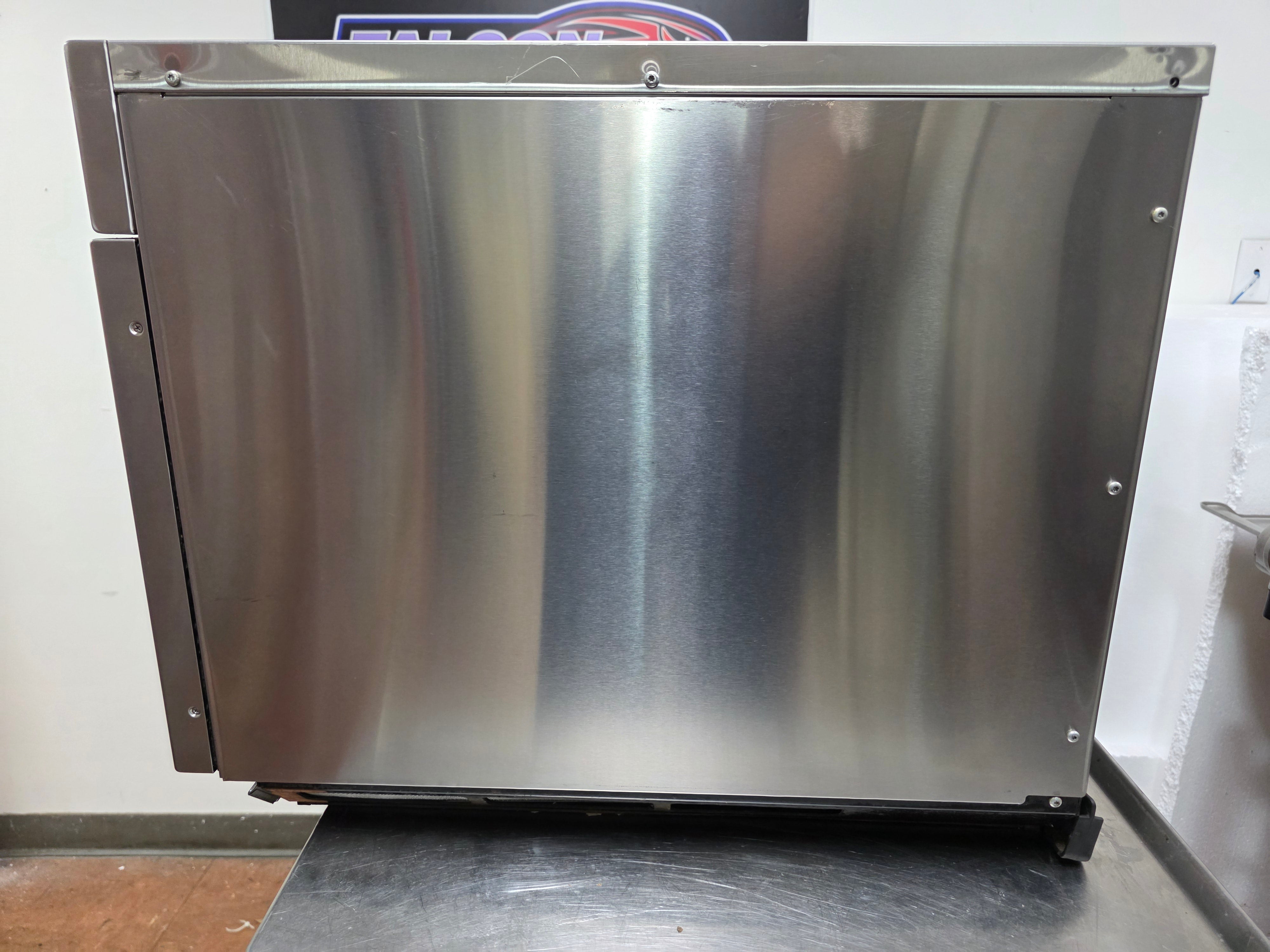 Used 2010 Amana AXP20QT Accelerated Oven 1370Hrs 197045 Cycles - 220V