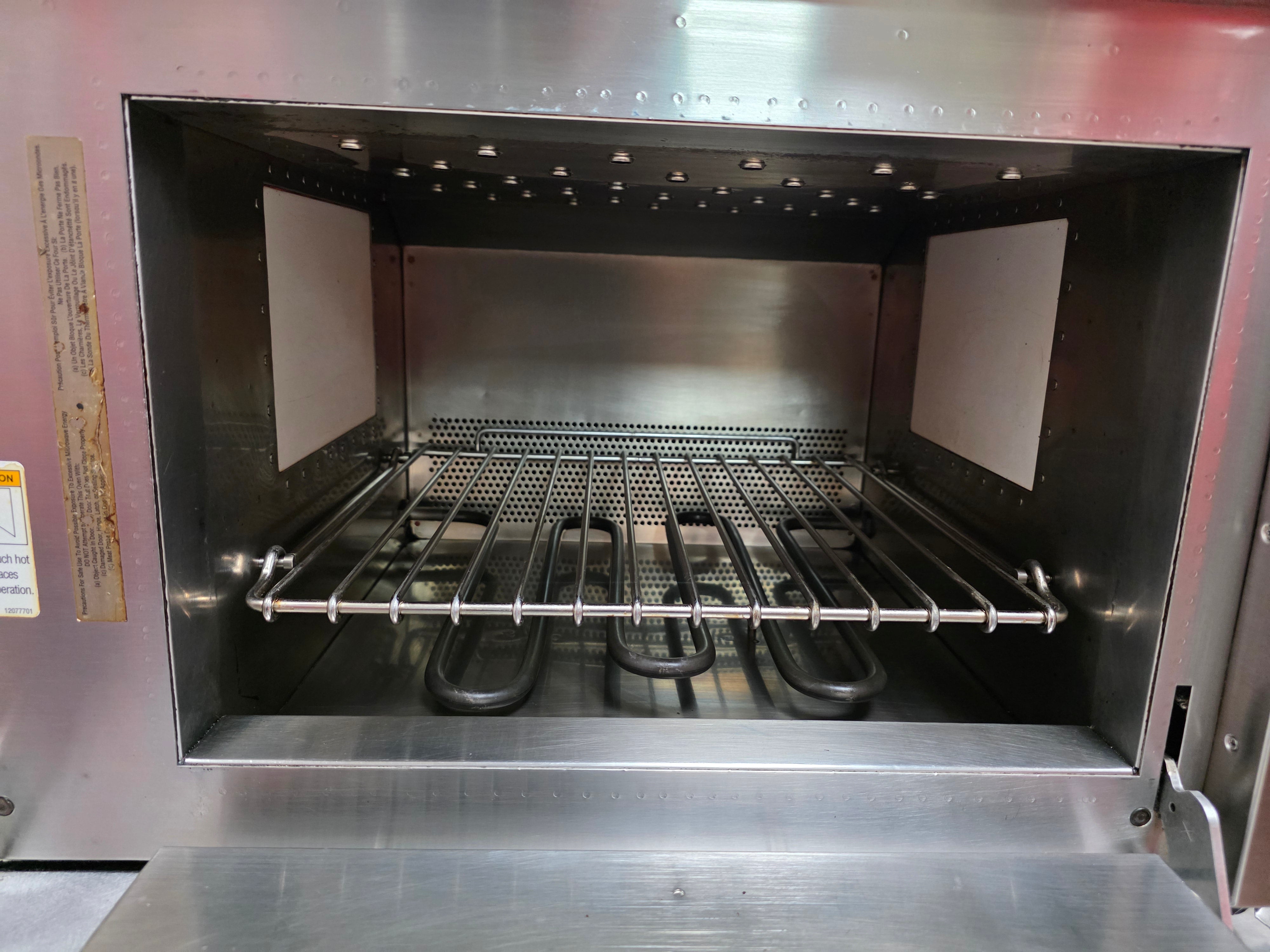 Used 2017 Amana Menumaster MPX22QTT Accelerated Oven 1049 Hours