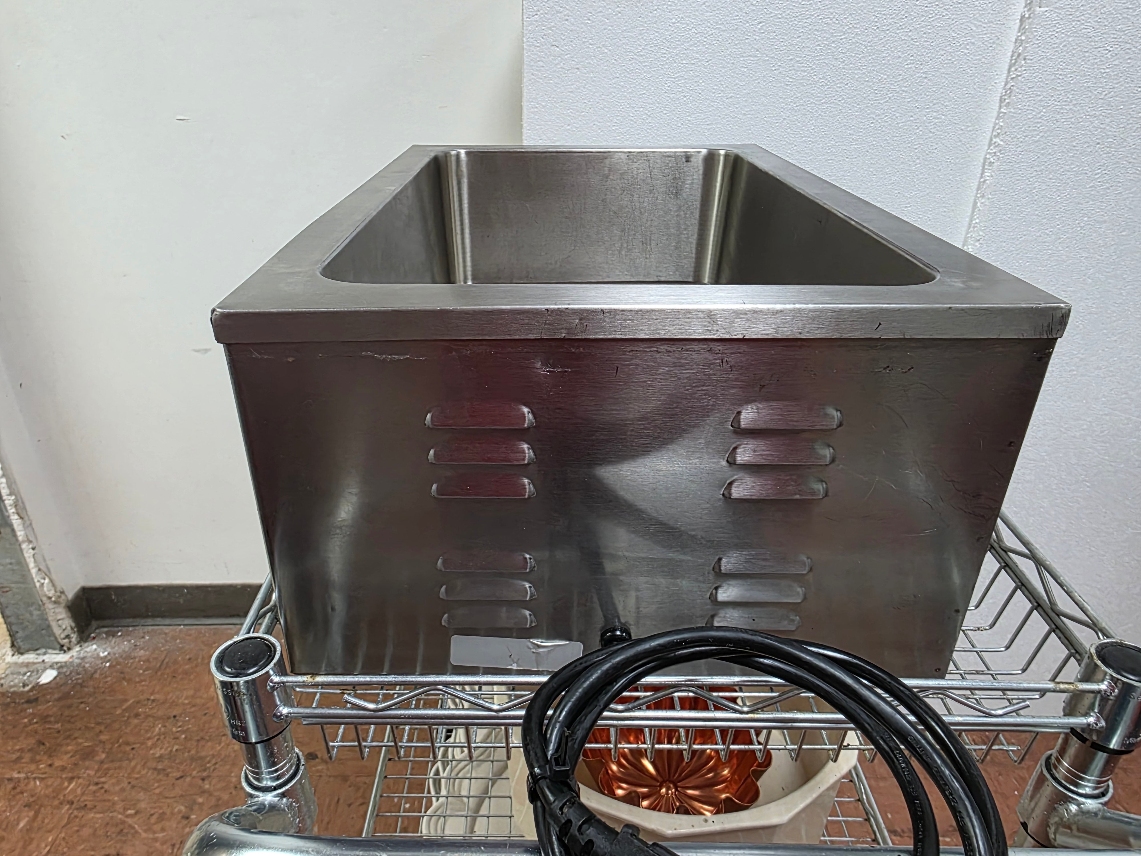 Used Nemco 6055A  Stainless Countertop Food Warmer - 120V, 1200W - FG9